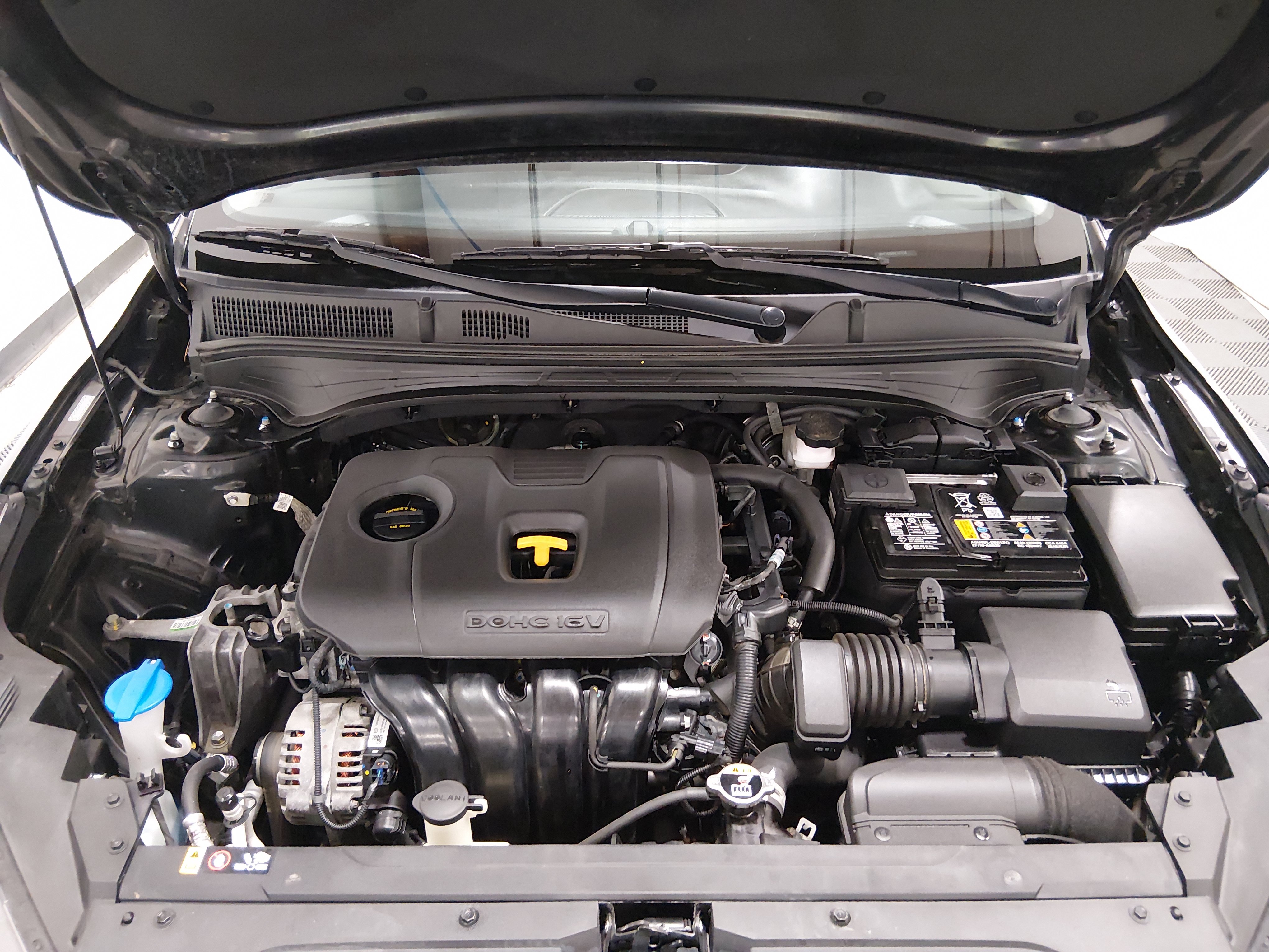 2024 Kia Forte LXS - Photo 9