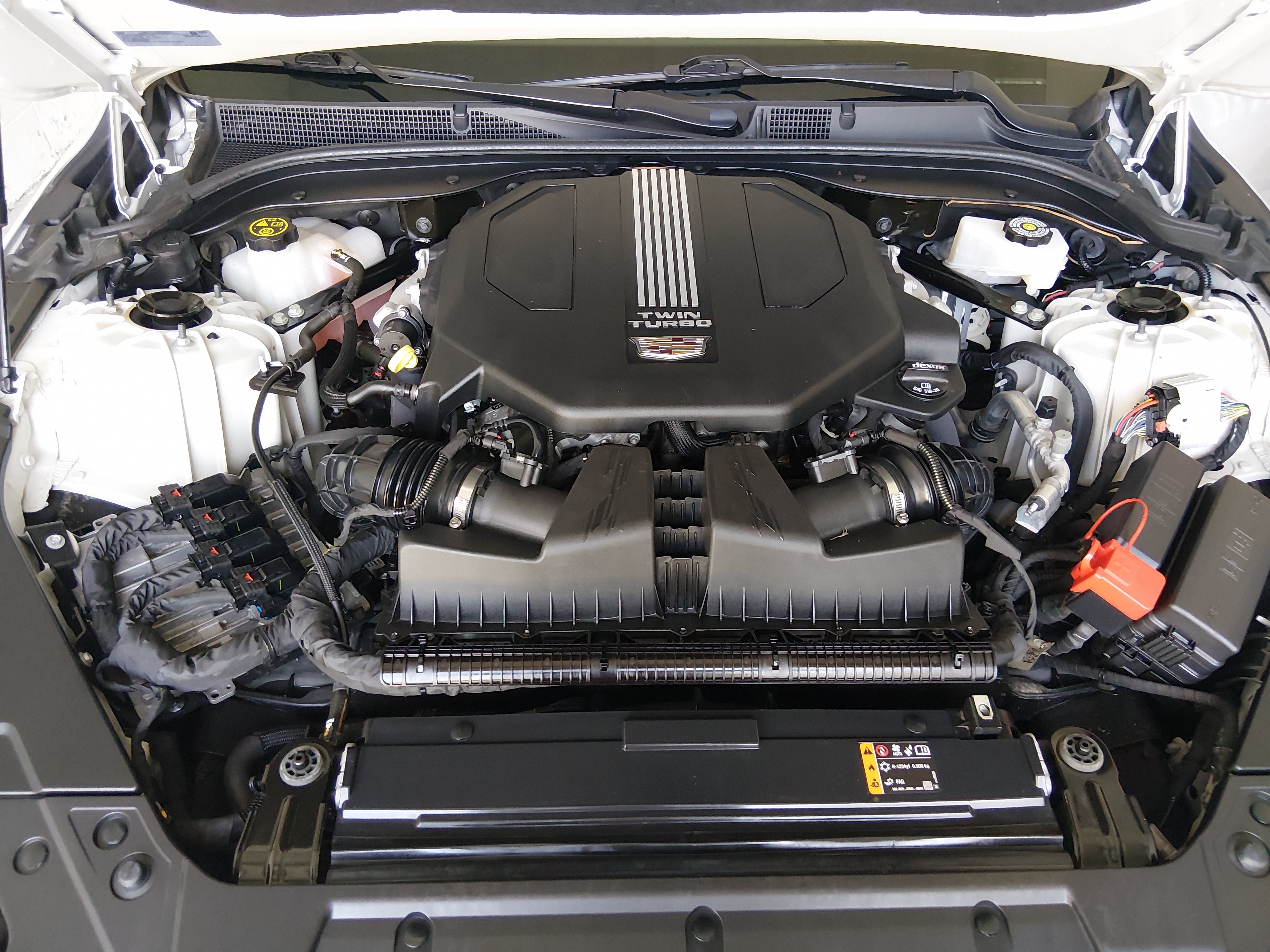 2022 Cadillac CT5 V-Series - Photo 9