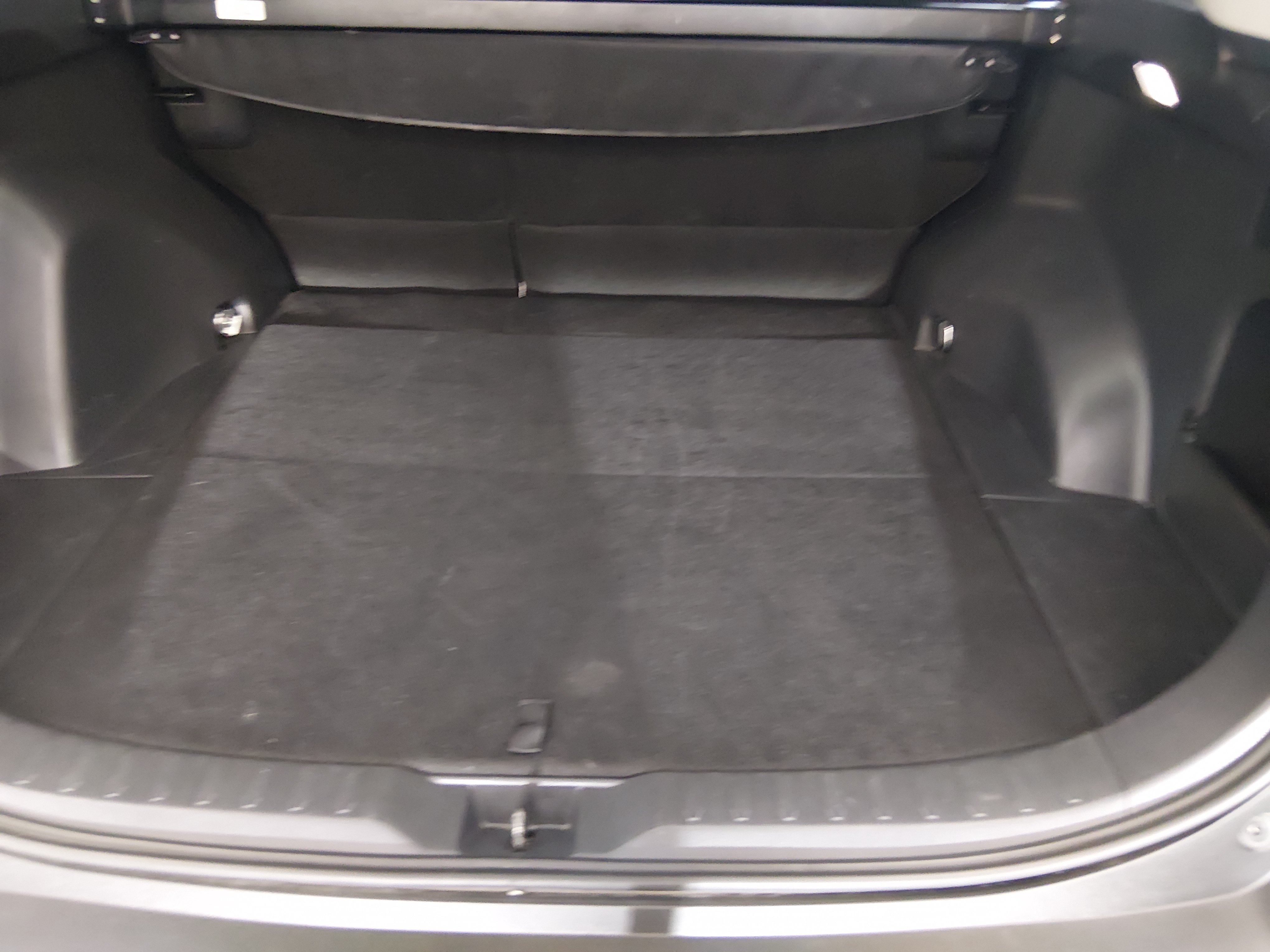 2024 Toyota RAV4 XLE - Photo 11