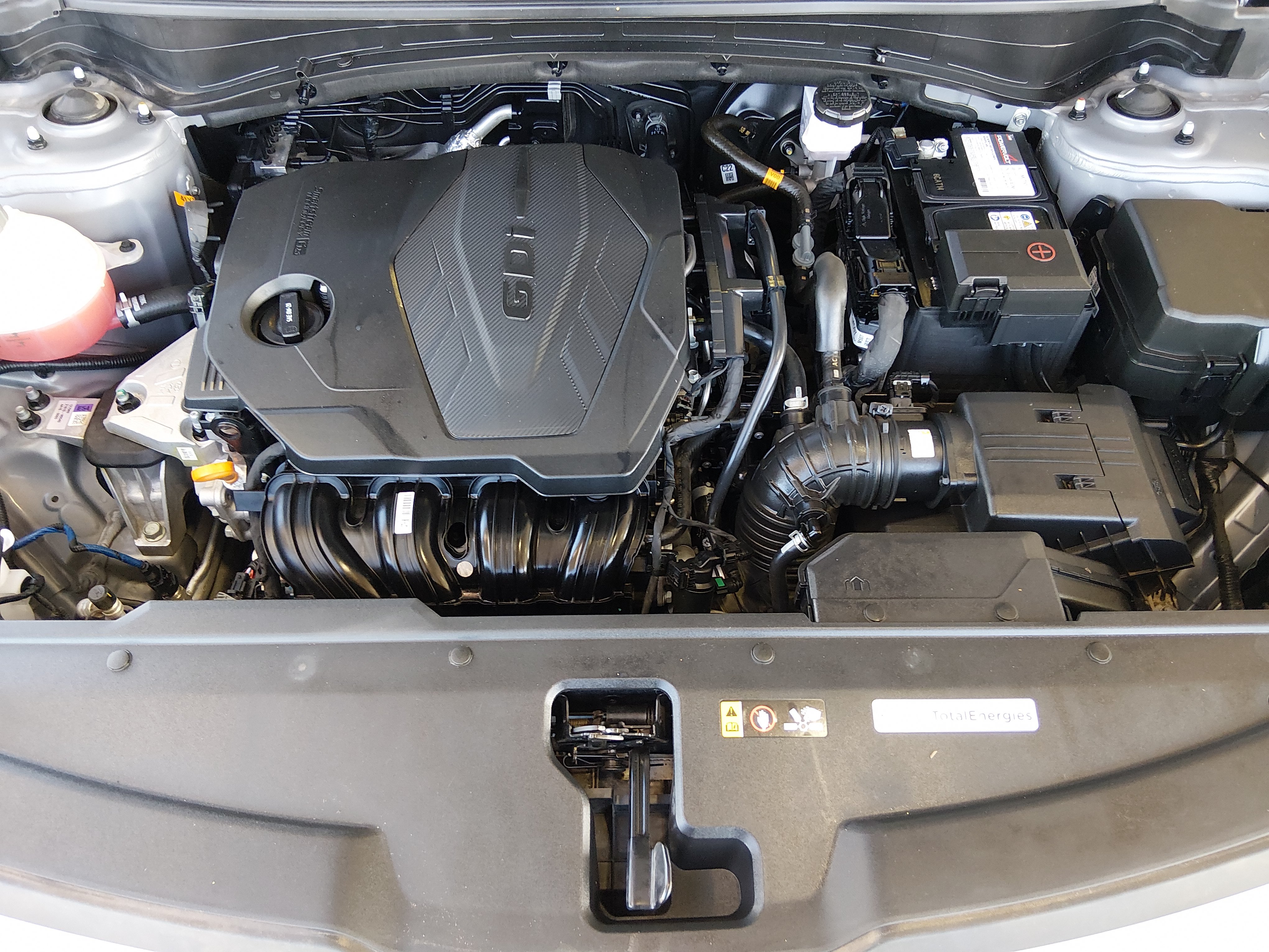 2024 Kia Sportage LX - Photo 9