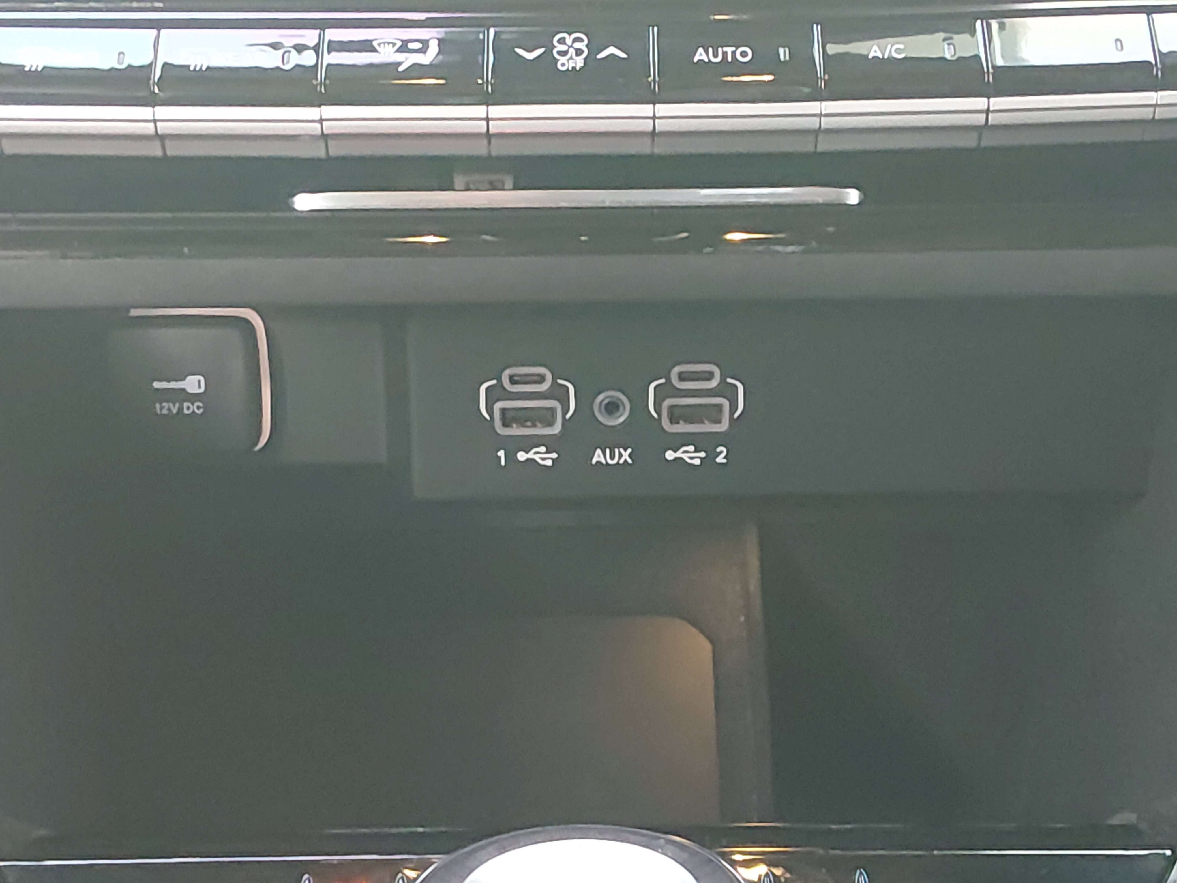 2022 Jeep Wagoneer Series III - Photo 13