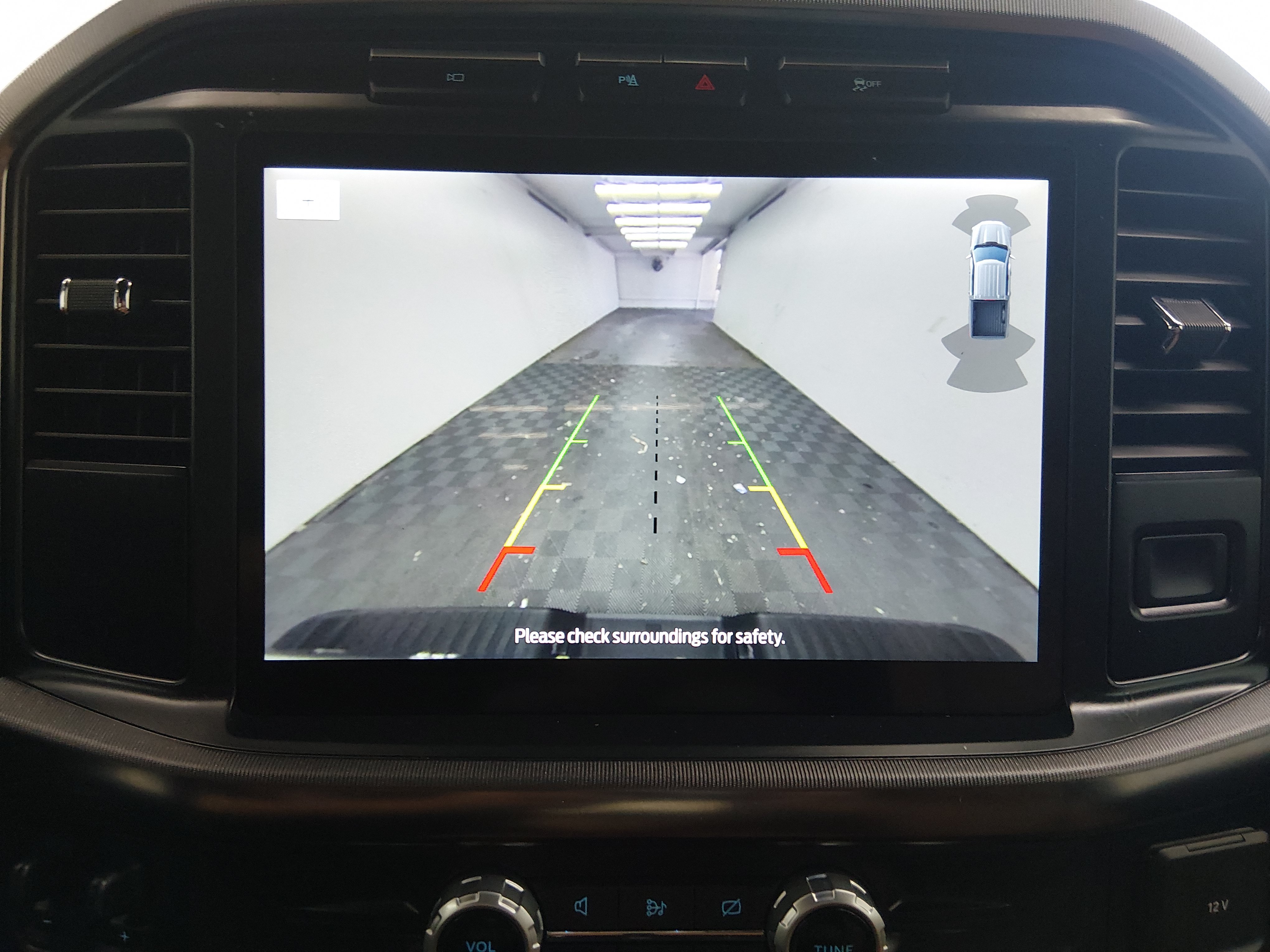 2023 Ford F-150 Platinum - Photo 16