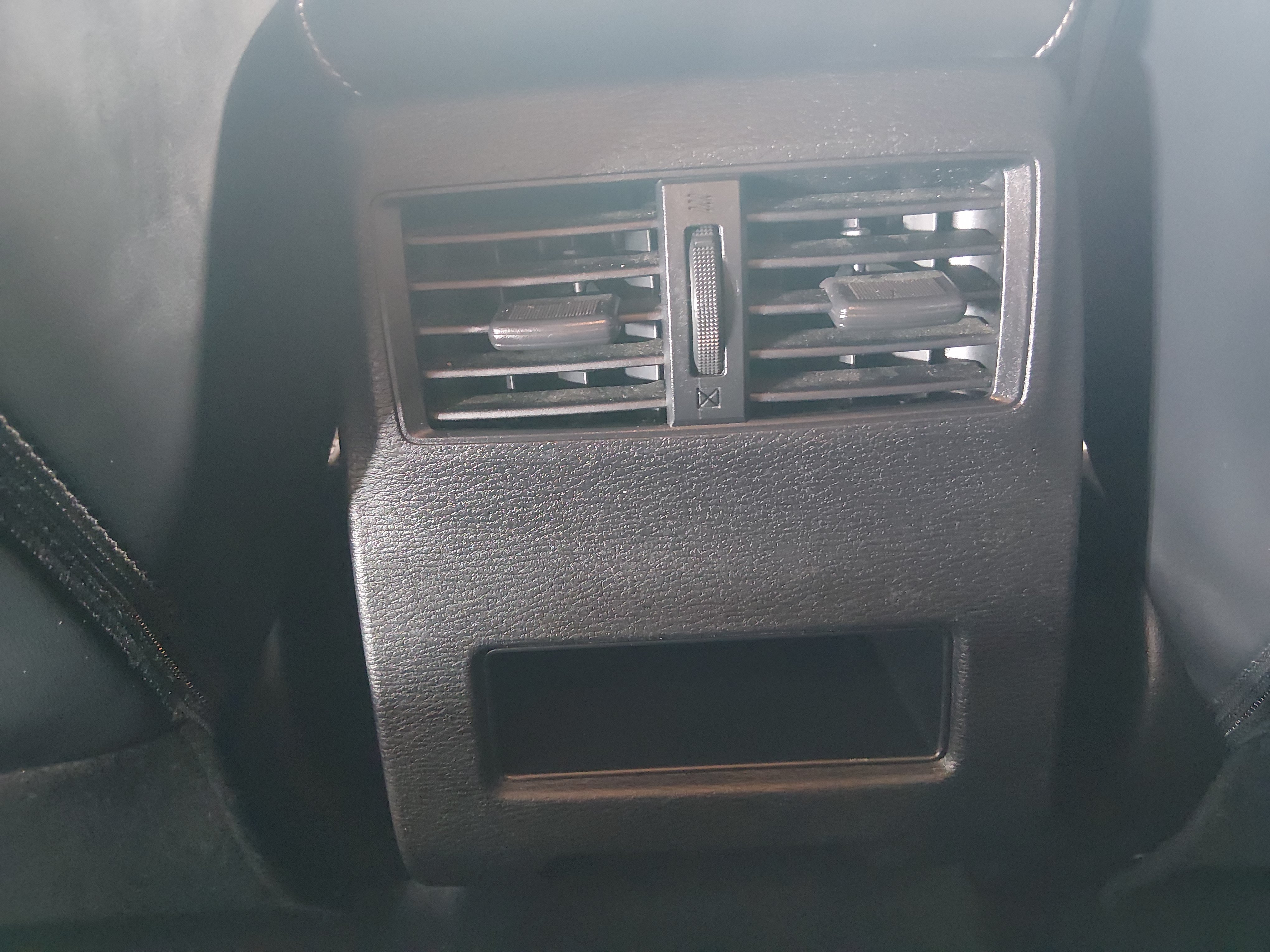 2024 Mitsubishi Outlander SE - Photo 21