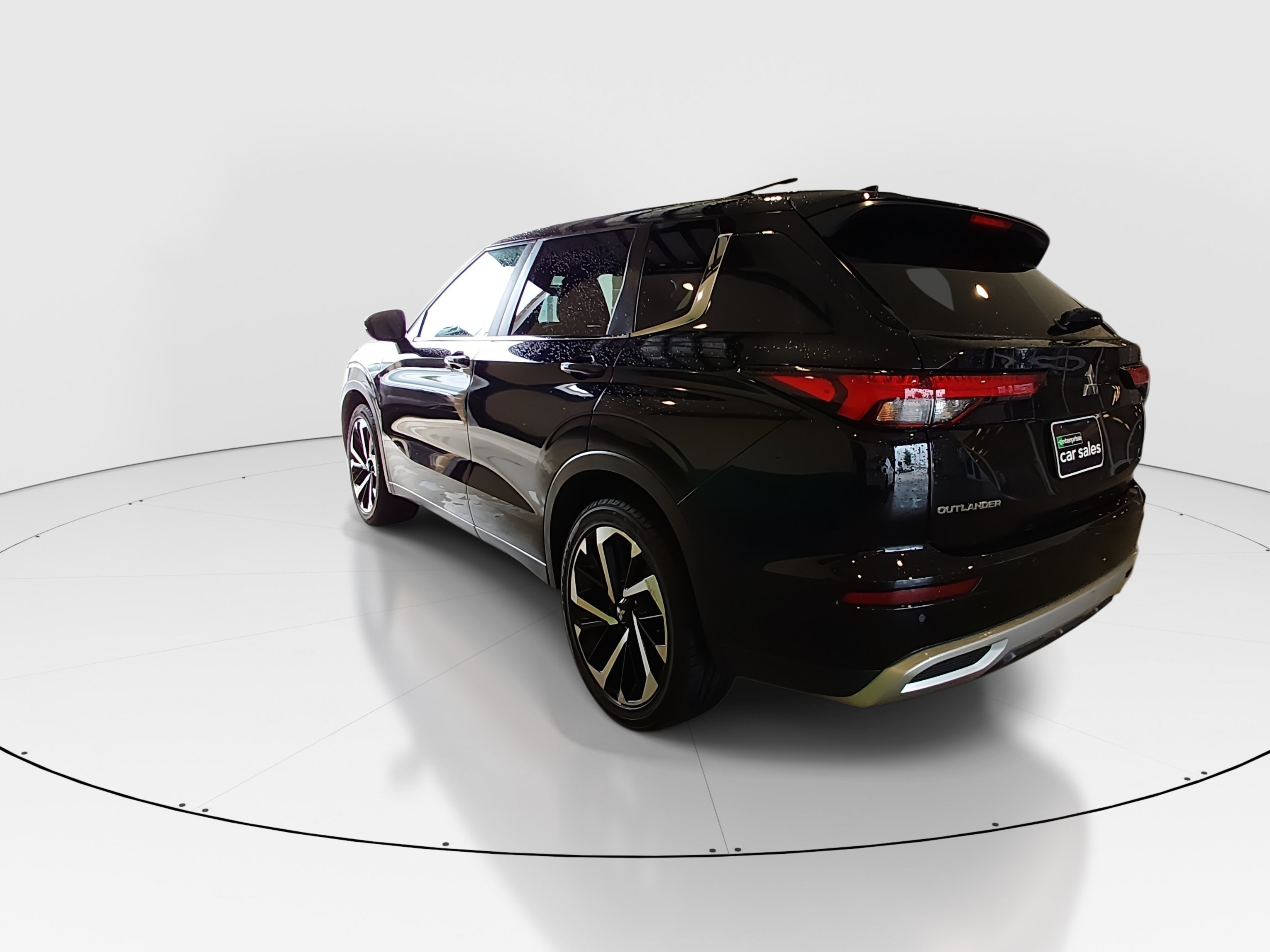 2024 Mitsubishi Outlander SE - Photo 5