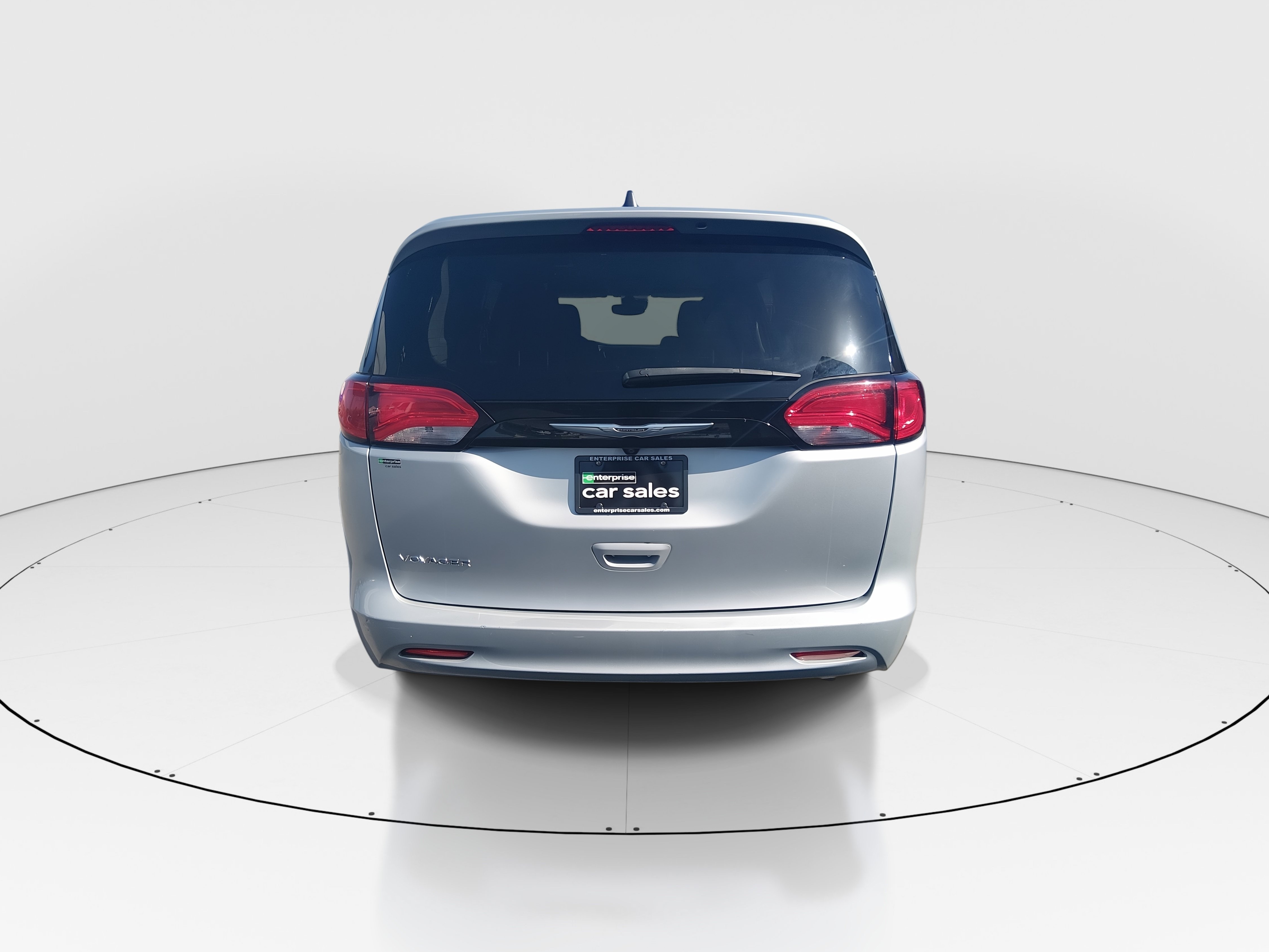 2023 Chrysler Voyager LX - Photo 6