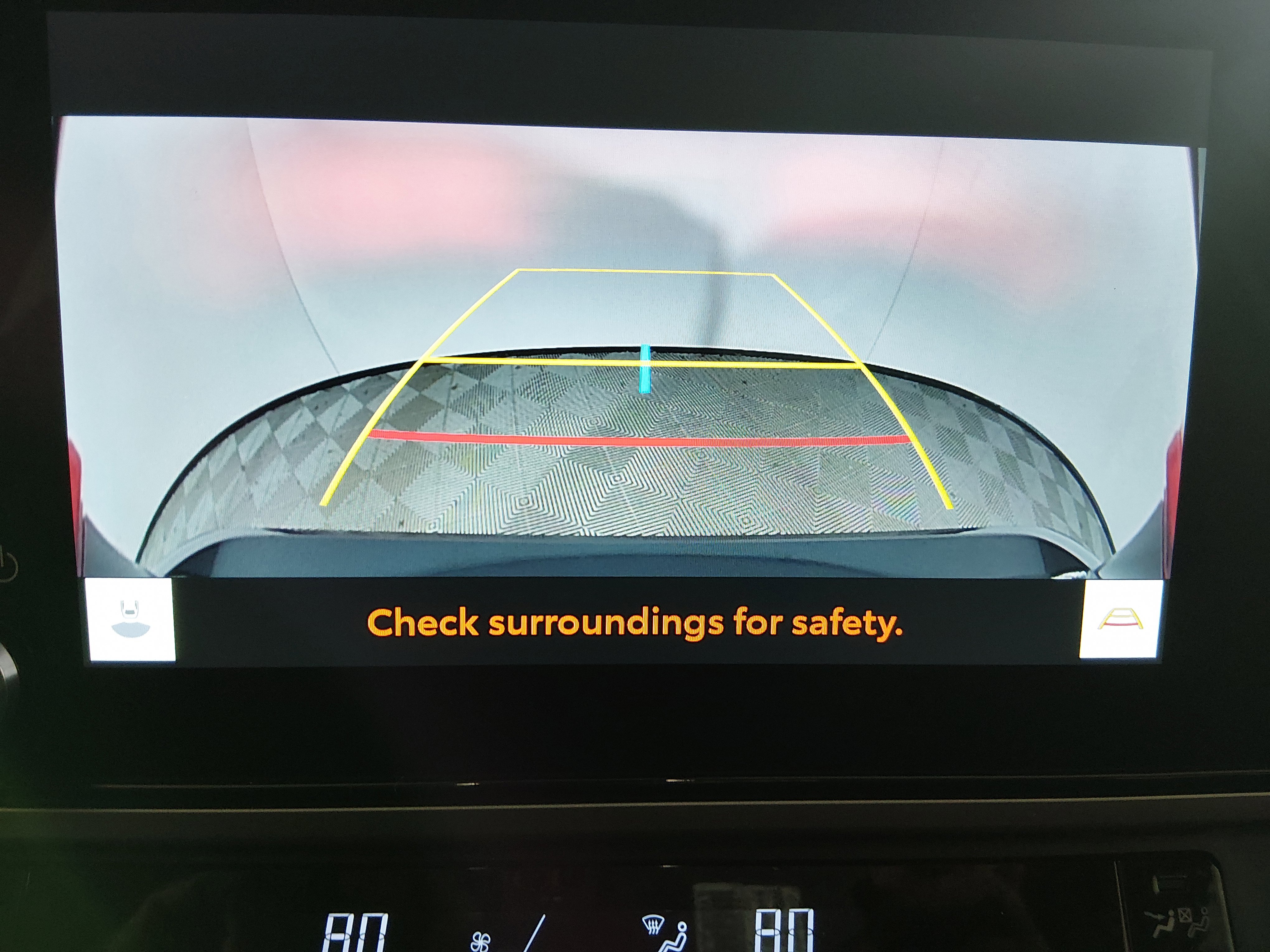2025 Toyota Camry LE - Photo 16