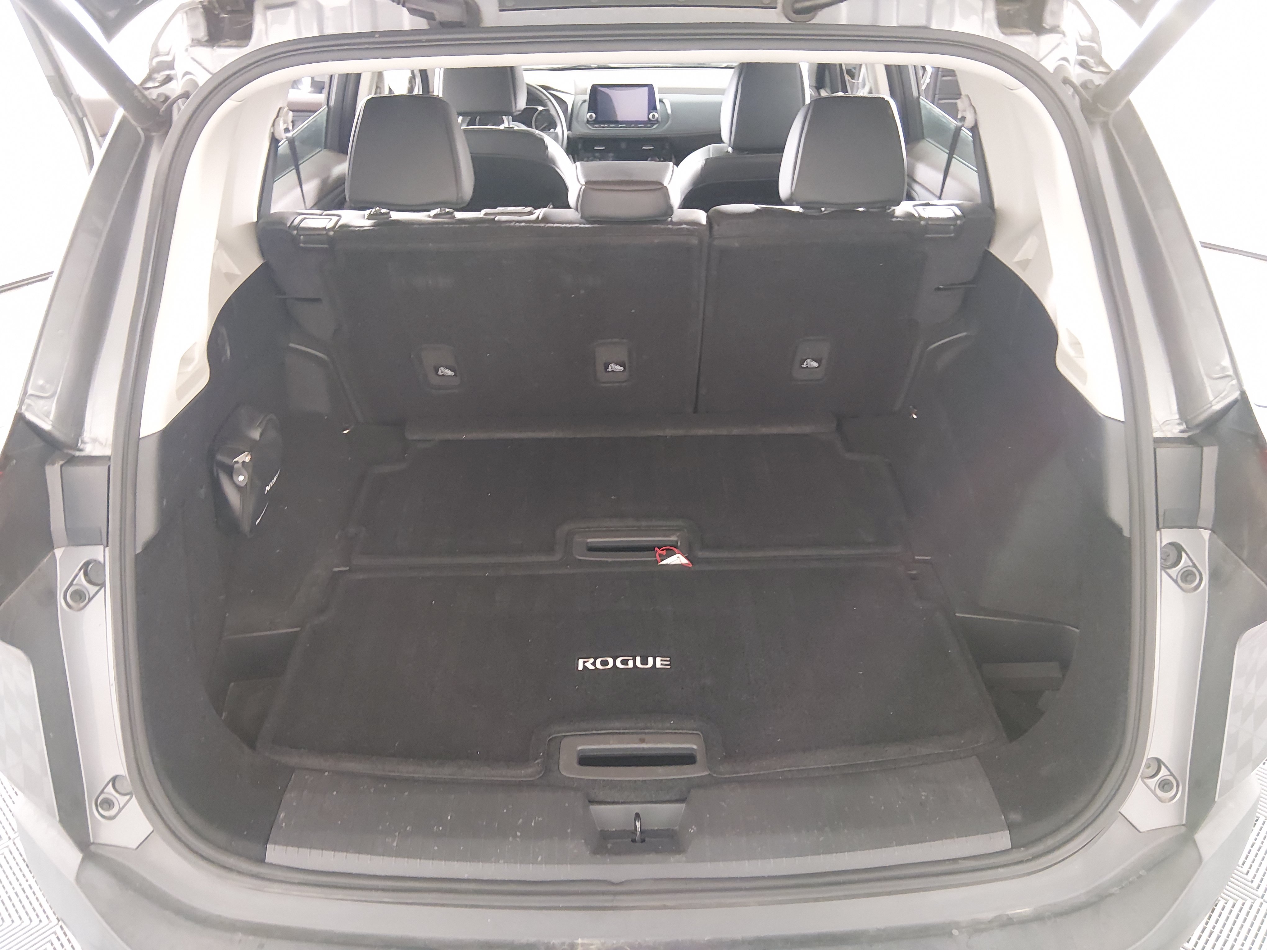 2023 Nissan Rogue SL - Photo 11