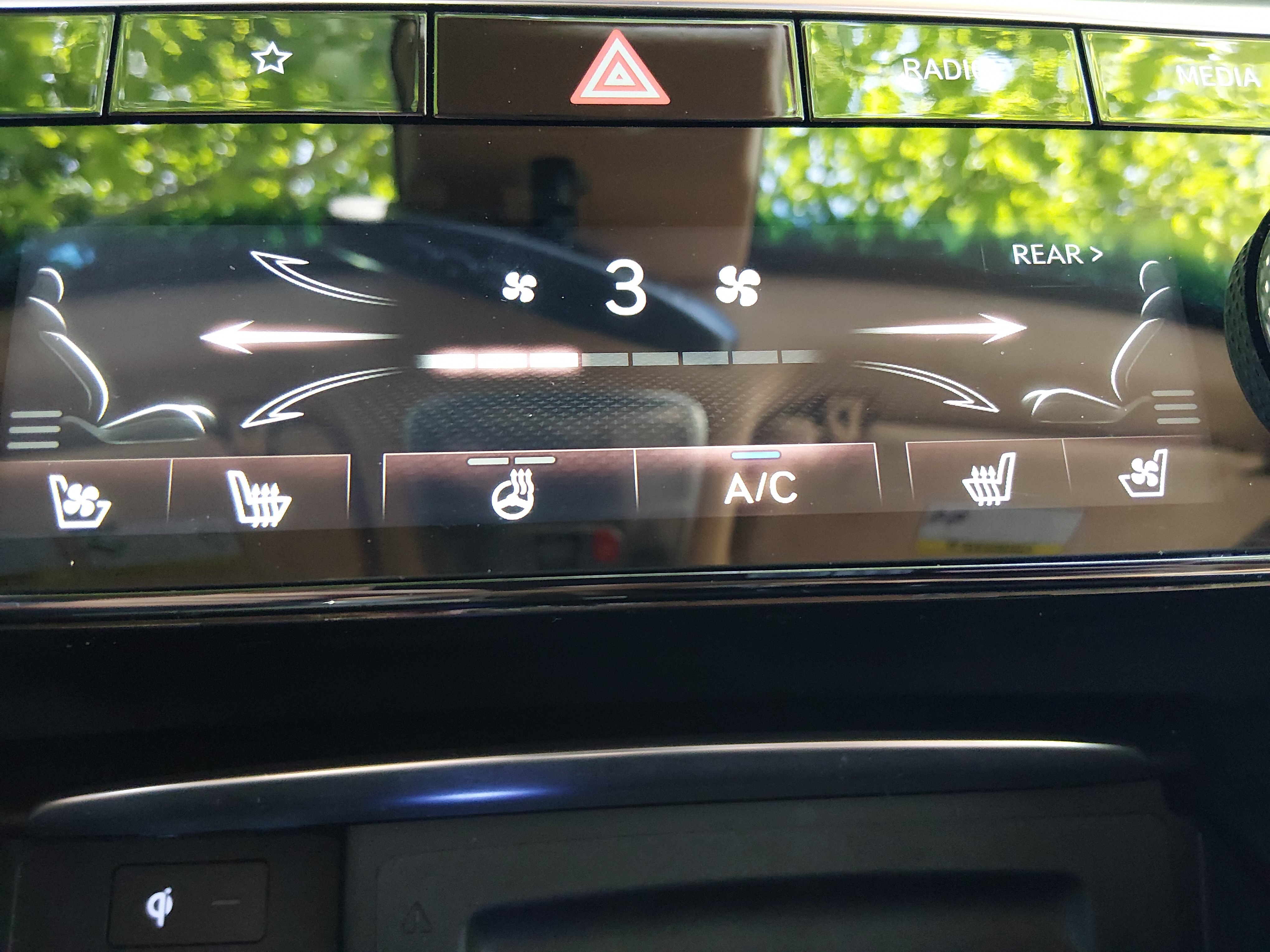 2024 GENESIS GV80 Standard - Photo 18
