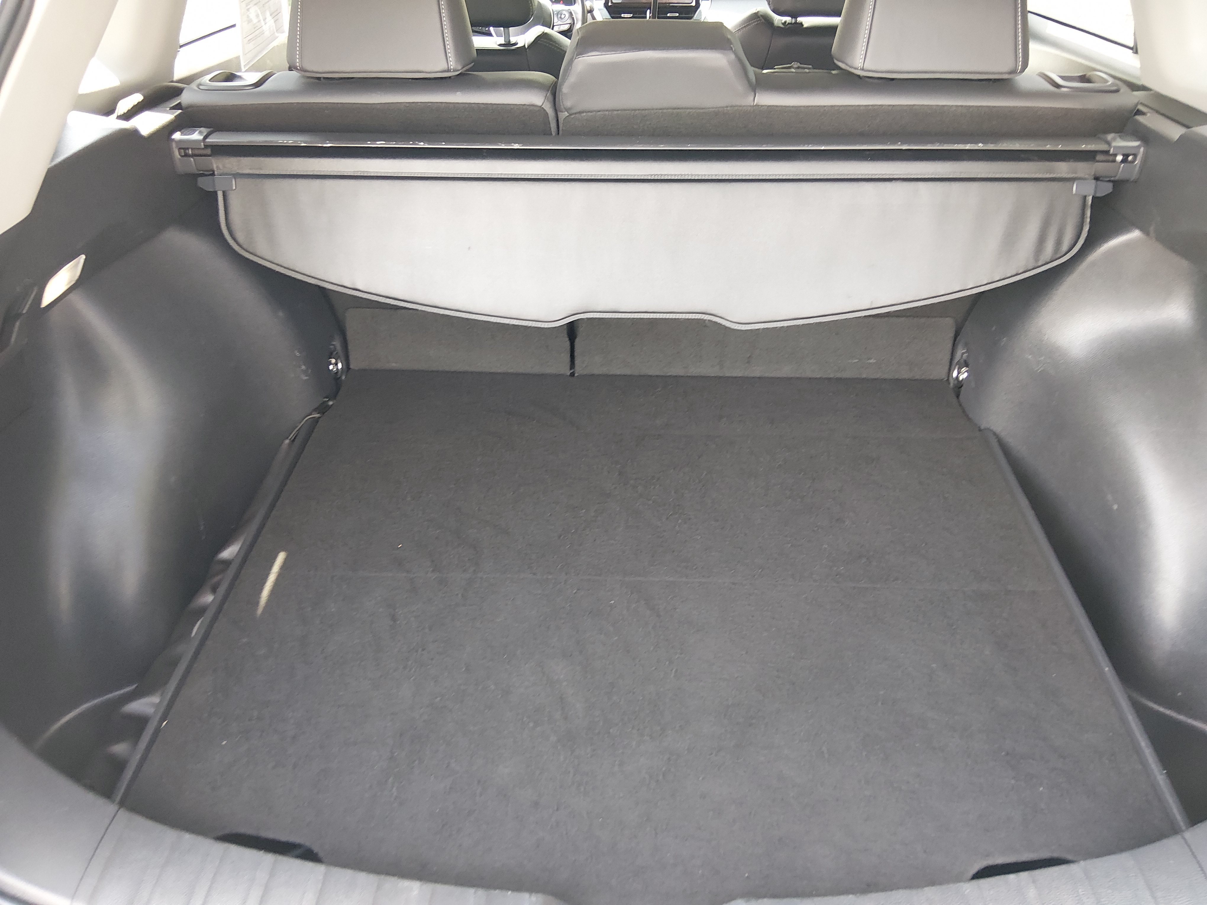 2024 Toyota Corolla Cross XLE - Photo 11
