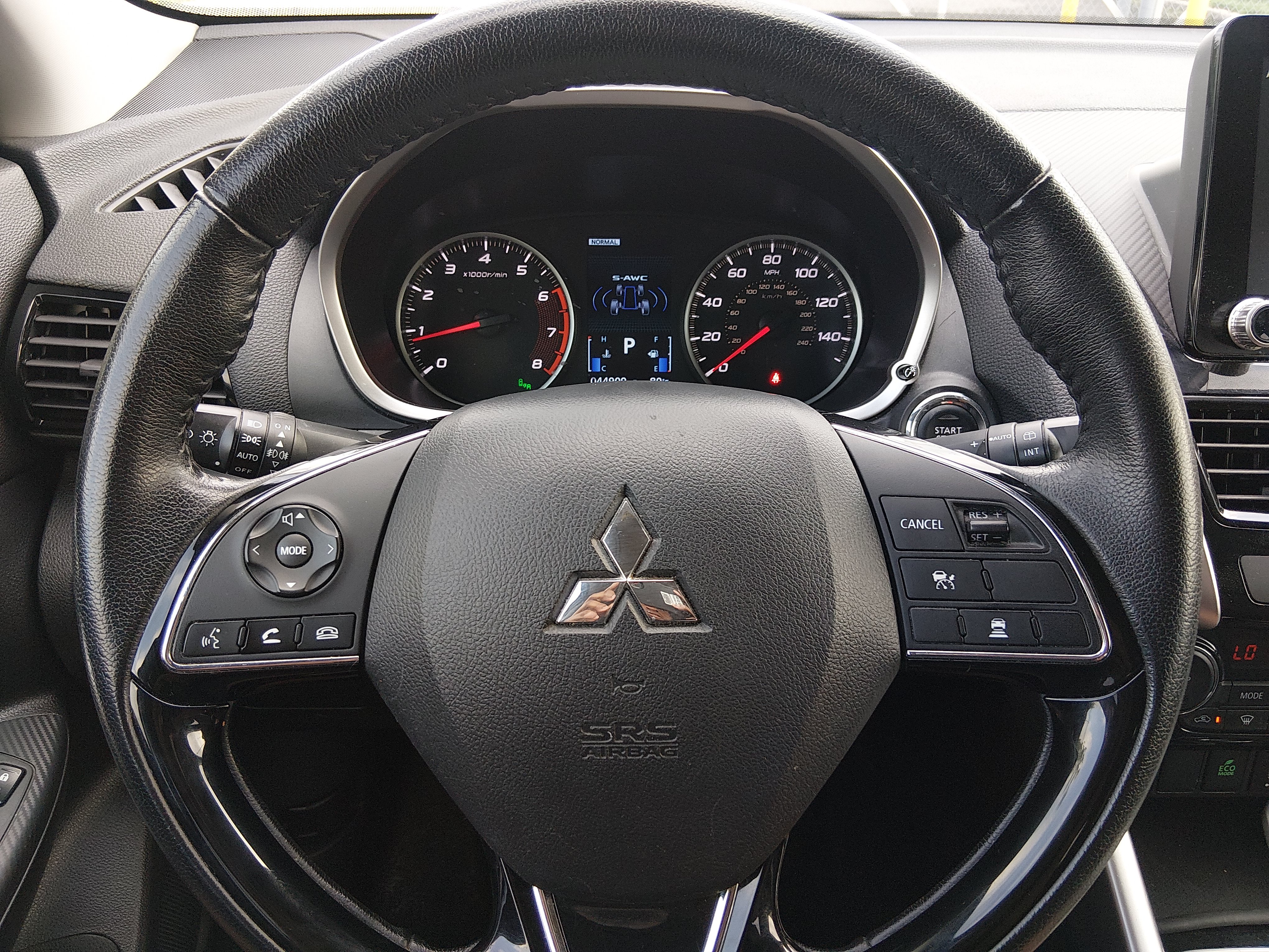 2024 Mitsubishi Eclipse Cross SE - Photo 12
