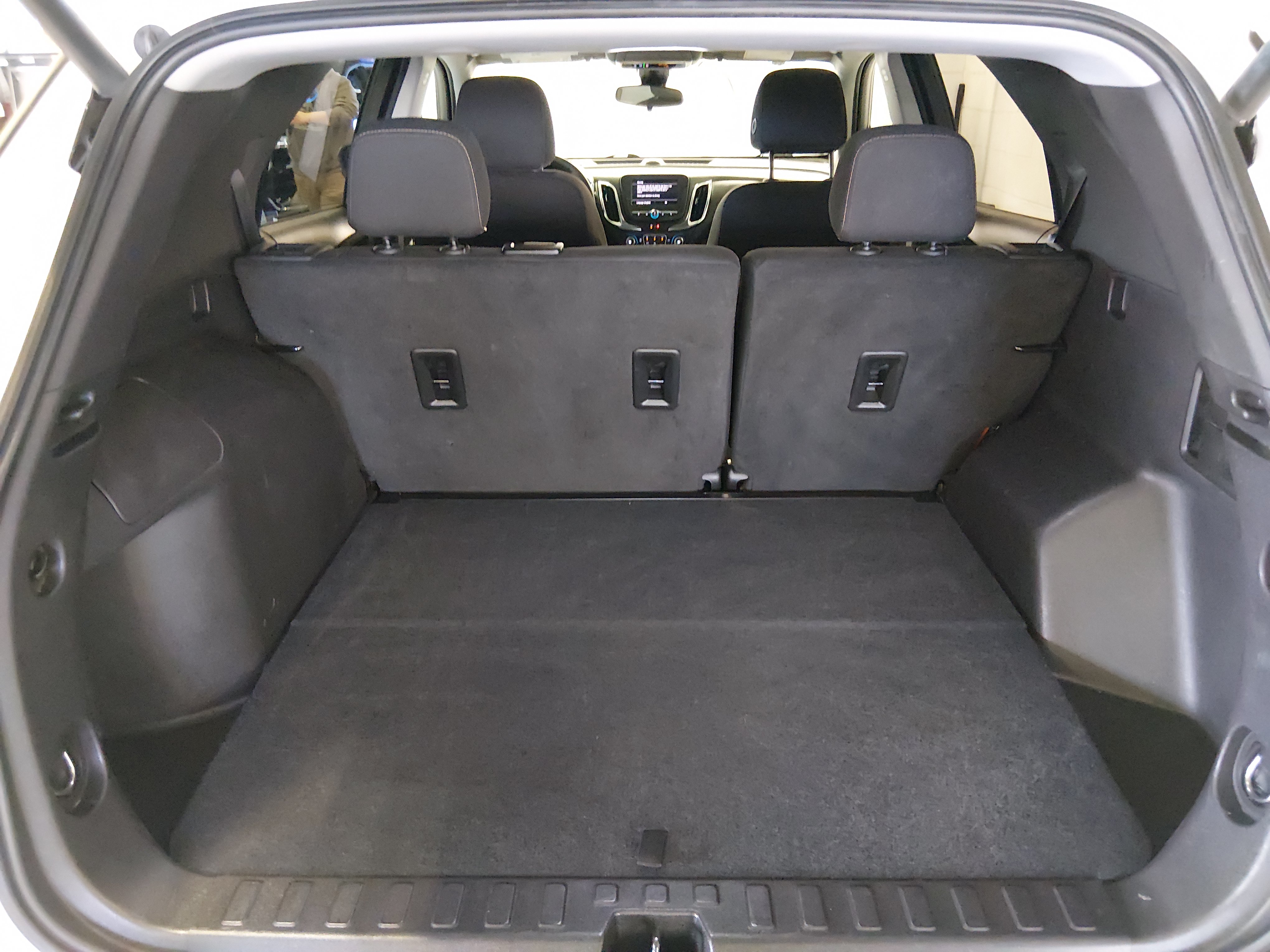 2024 Chevrolet Equinox LT - Photo 11