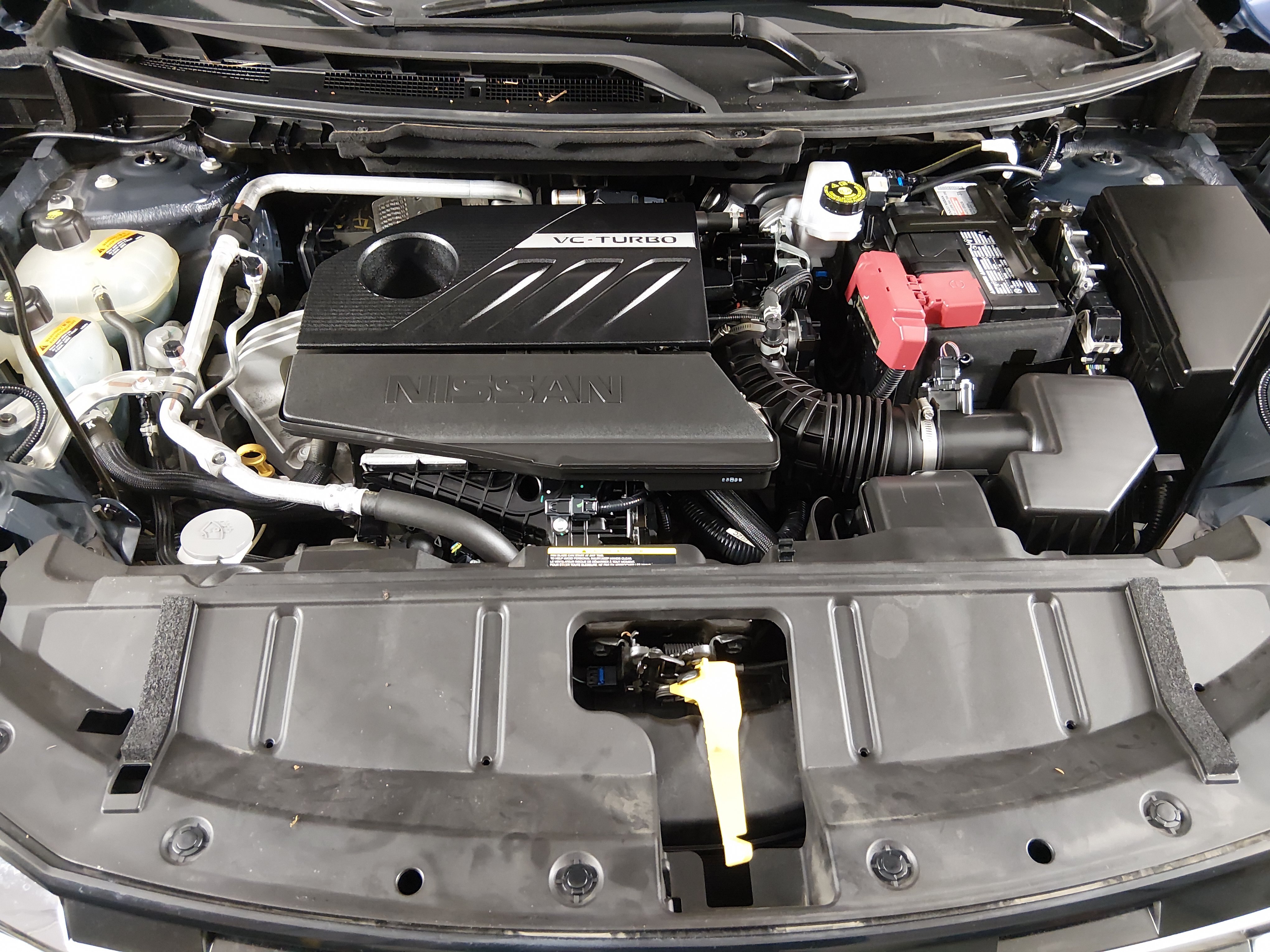 2024 Nissan Rogue SV - Photo 9