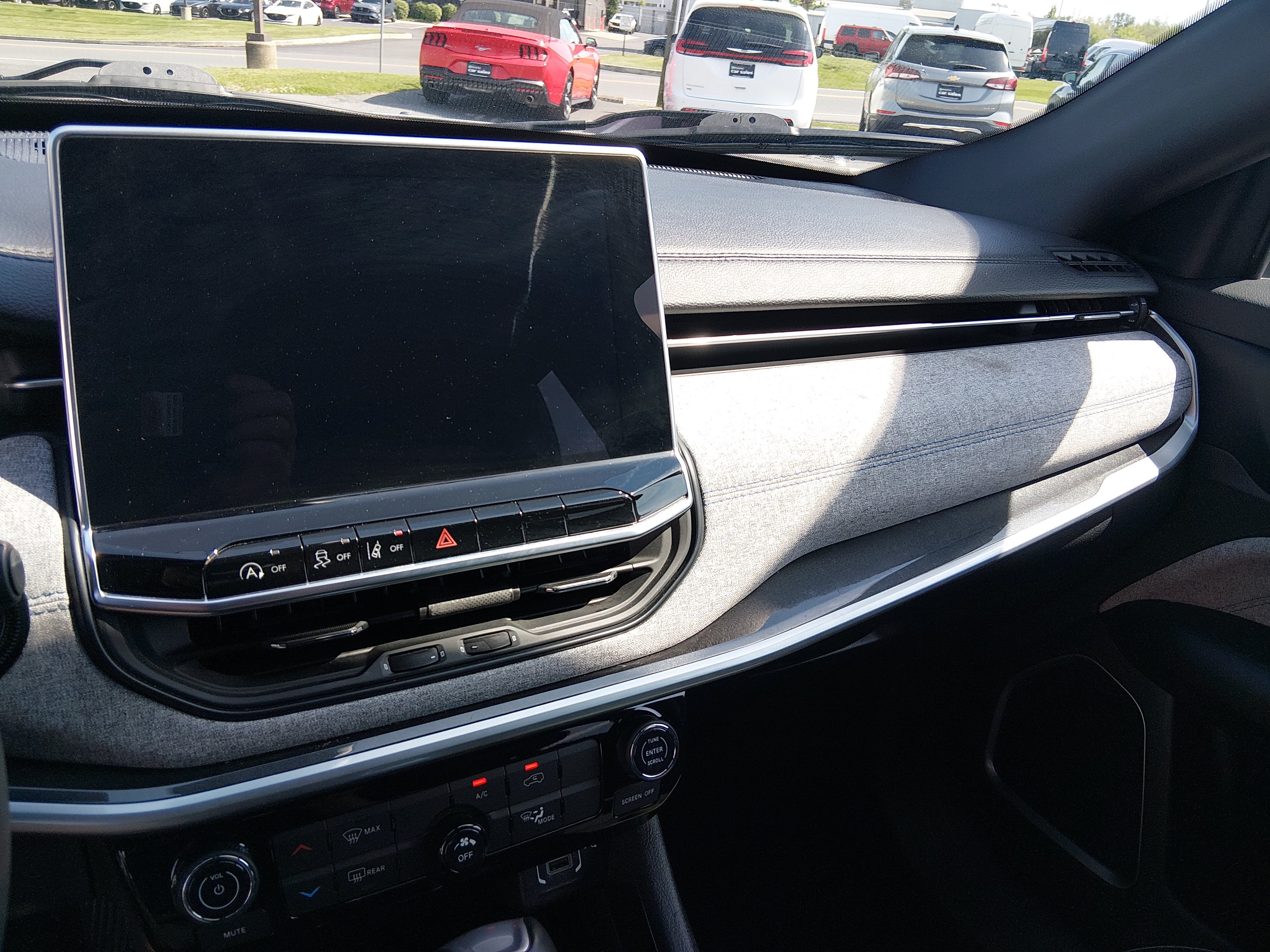 2024 Jeep Compass Latitude - Photo 21
