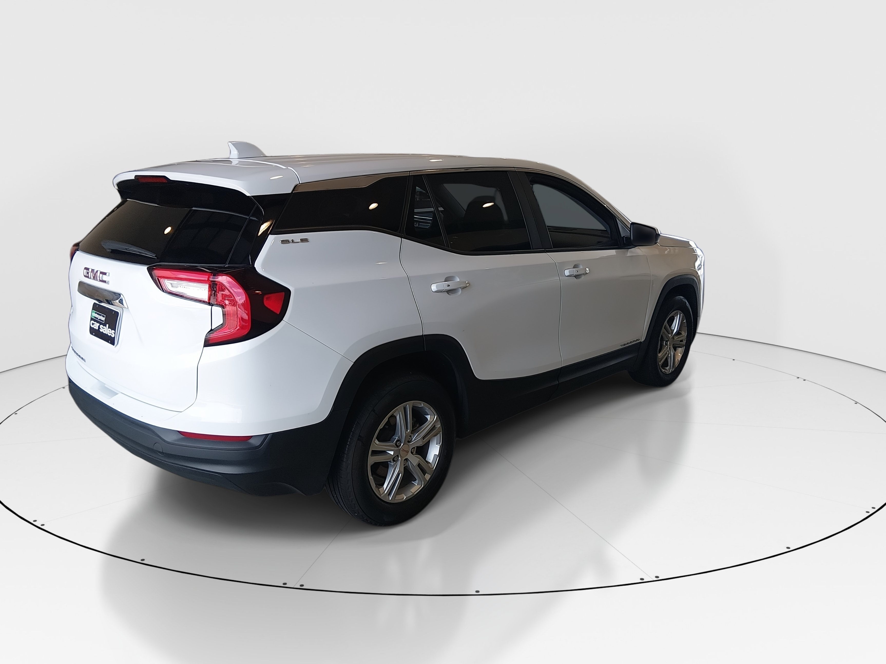 2024 GMC Terrain SLE - Photo 7