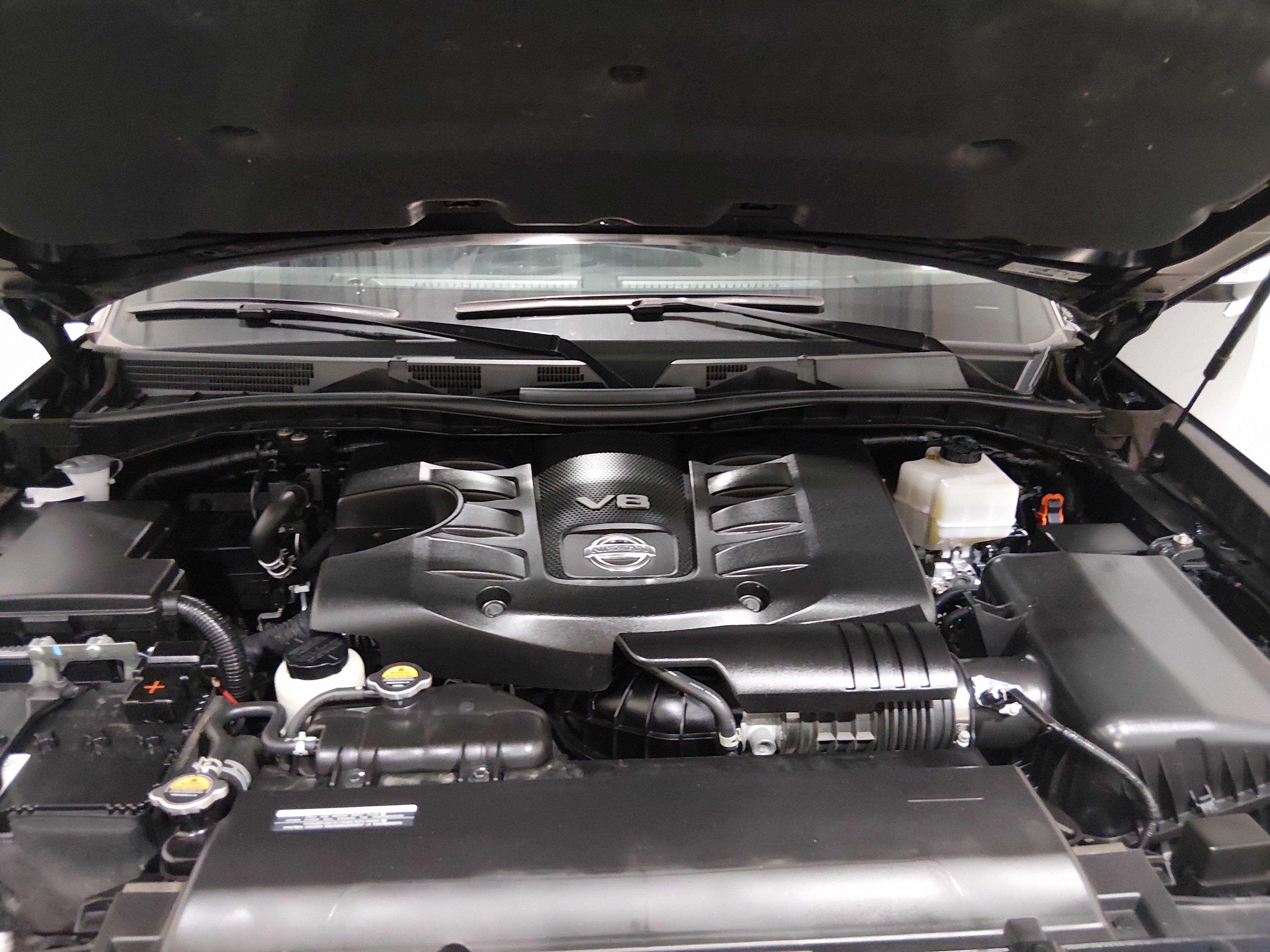 2024 Nissan Armada SV - Photo 9