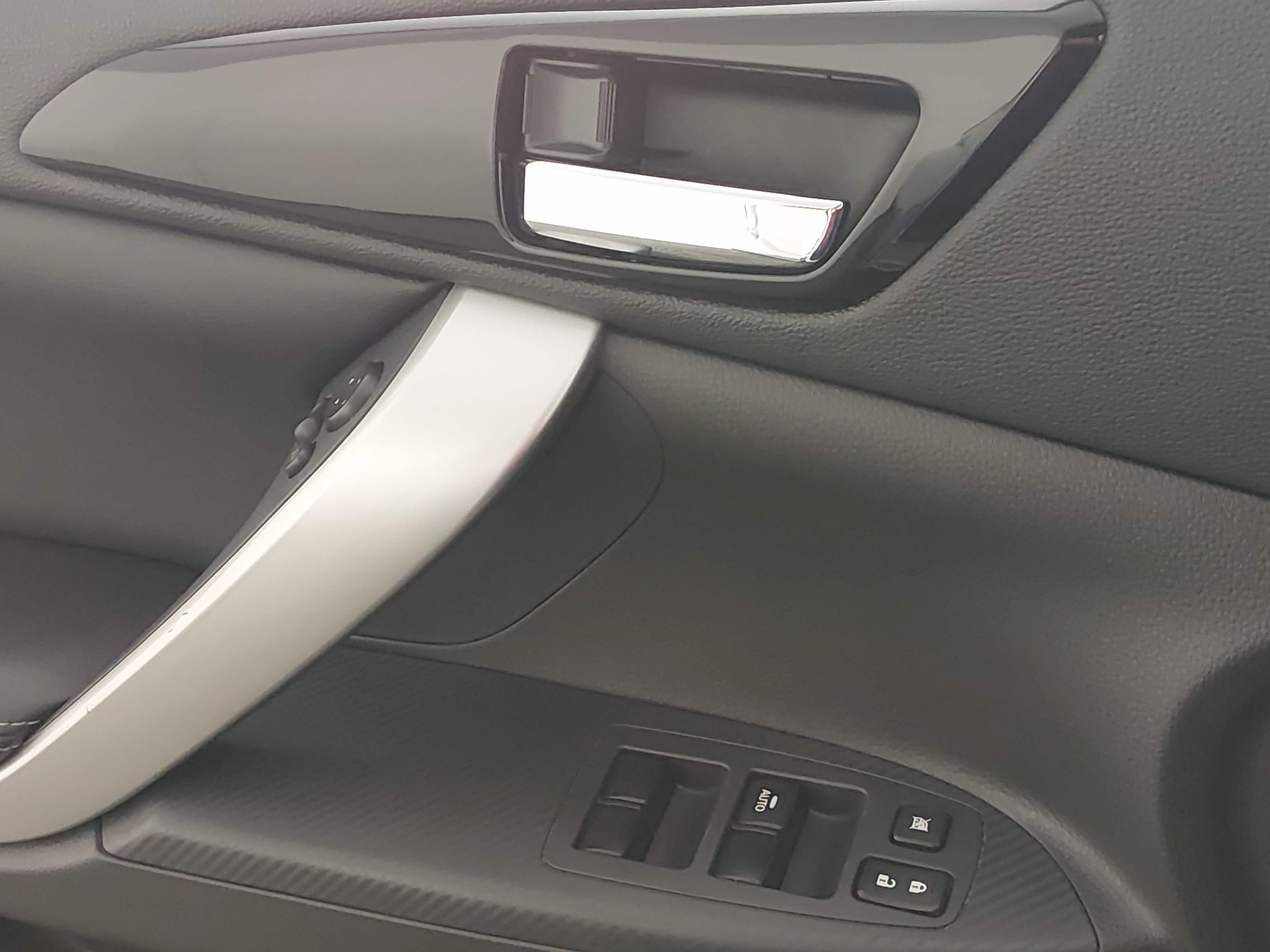 2024 Mitsubishi Eclipse Cross SE - Photo 19