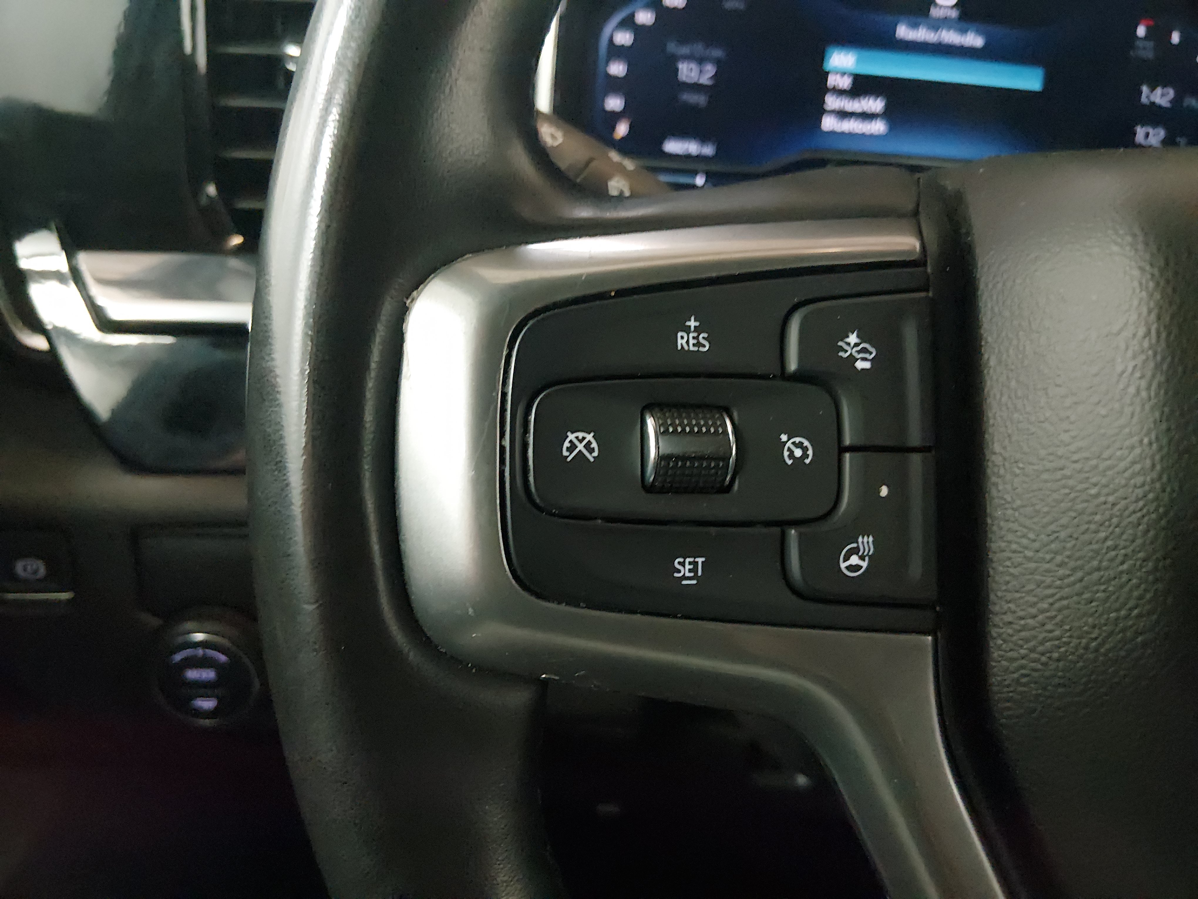 2025 Chevrolet Silverado 1500 LT - Photo 12
