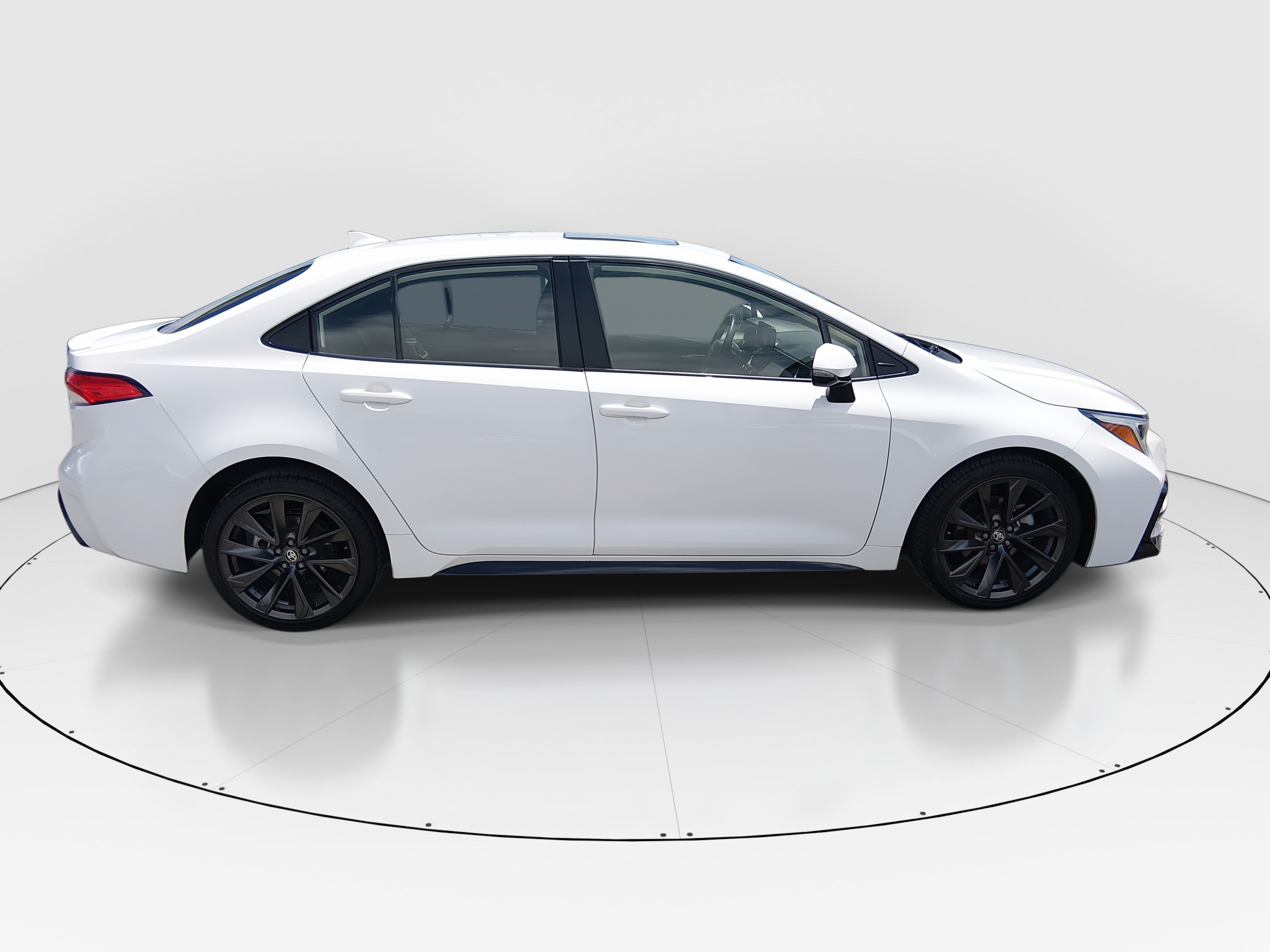 2024 Toyota Corolla SE - Photo 8