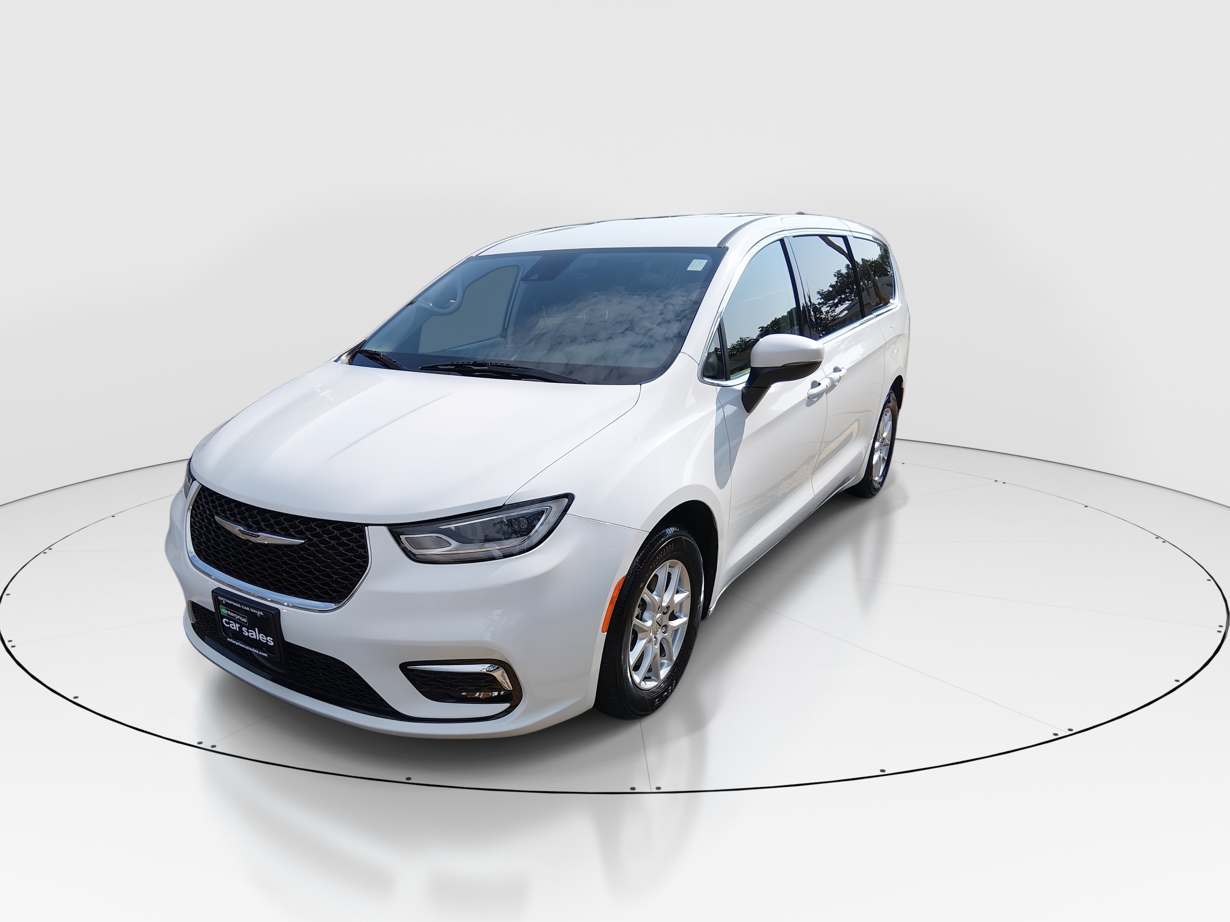 2023 Chrysler Pacifica Touring L - Photo 3