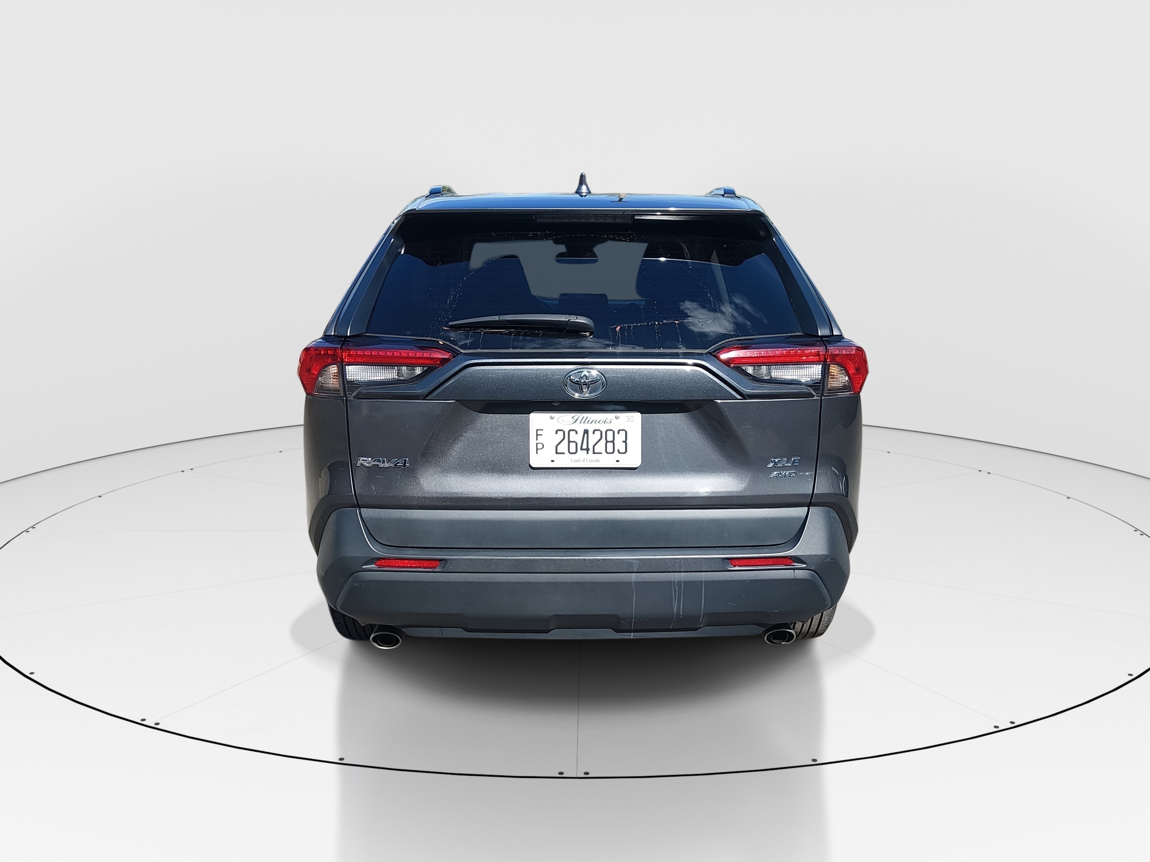 2024 Toyota RAV4 XLE - Photo 6