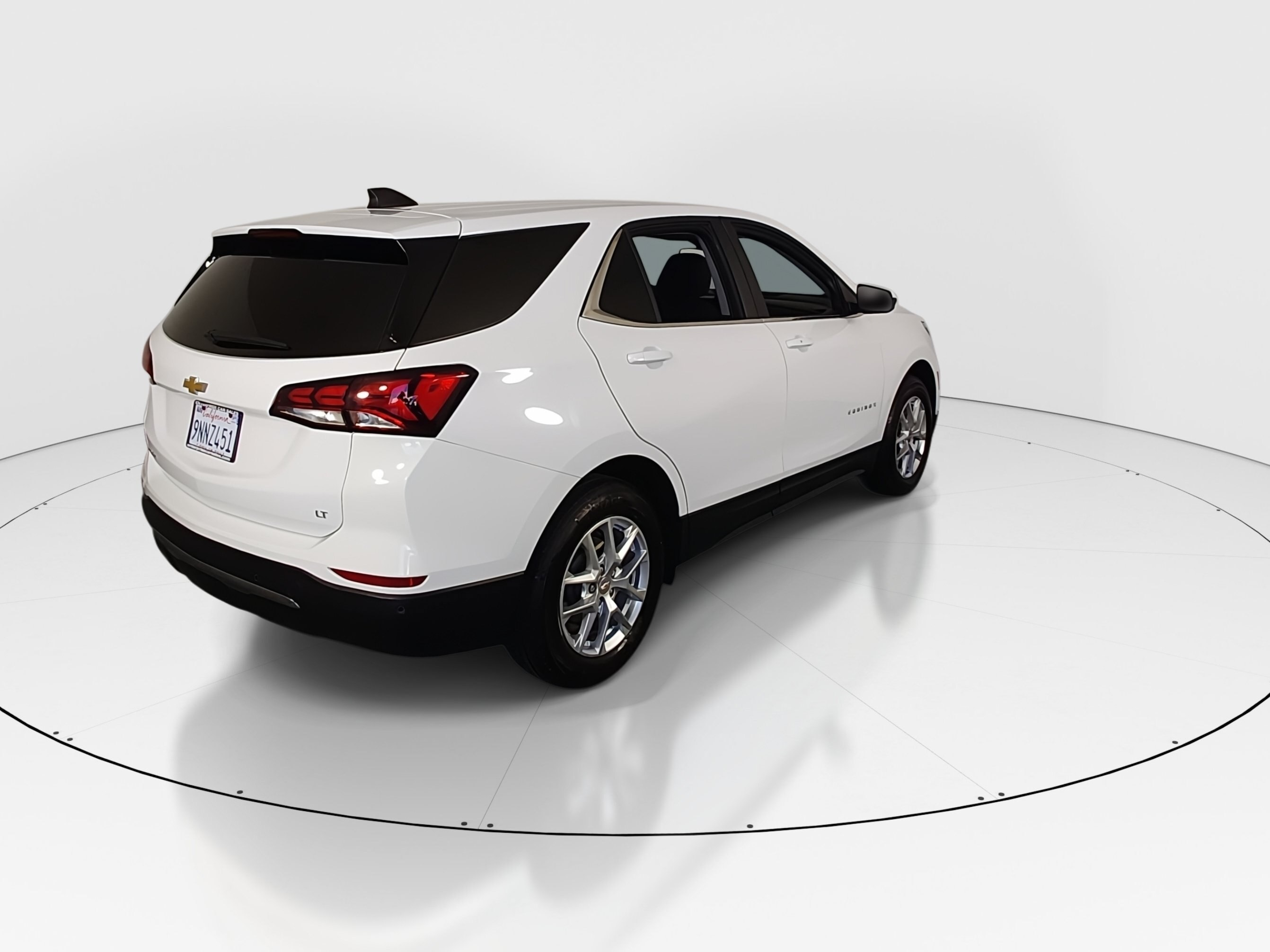 2024 Chevrolet Equinox LT - Photo 7
