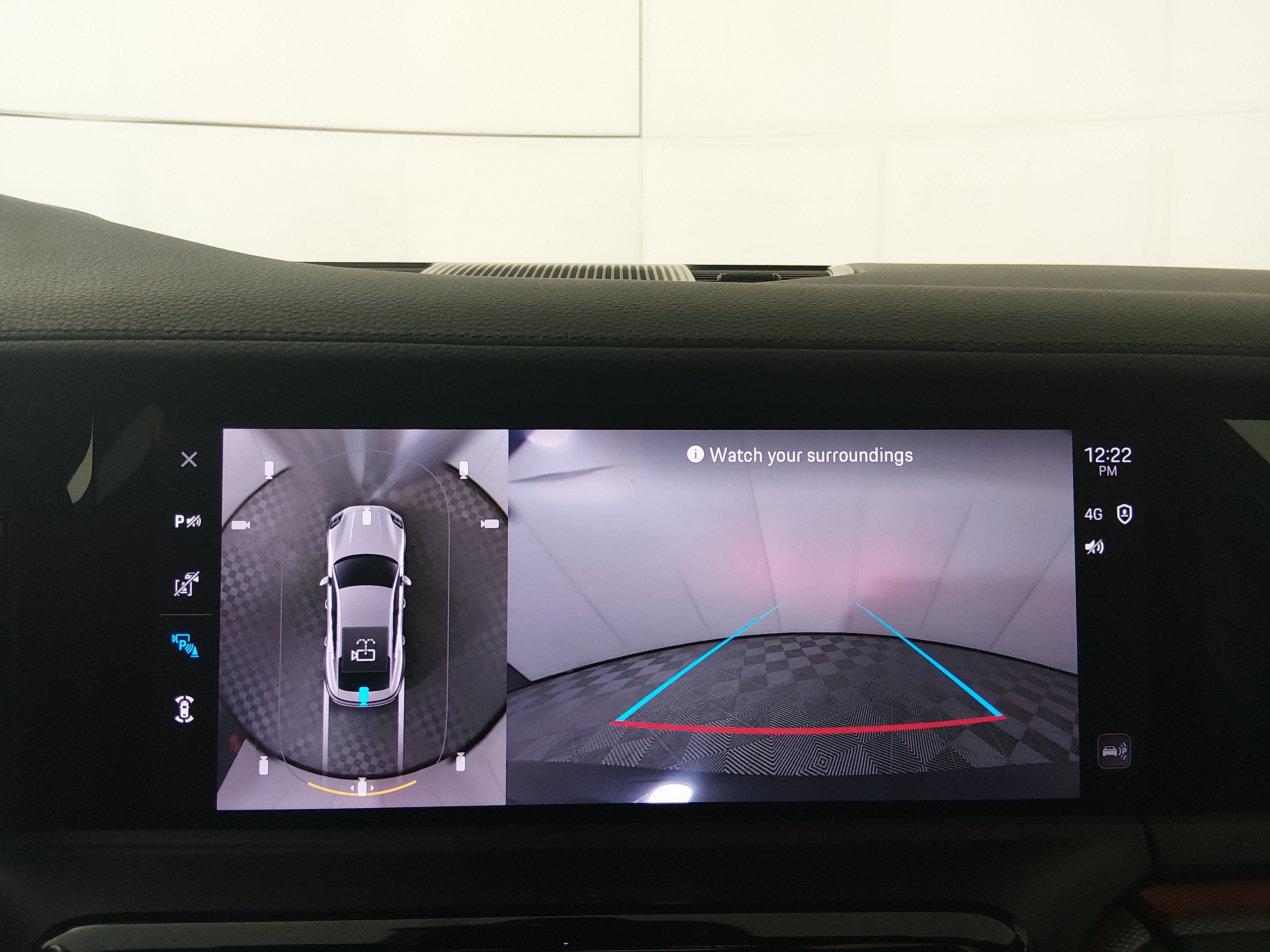 2025 Porsche Panamera Base - Photo 16
