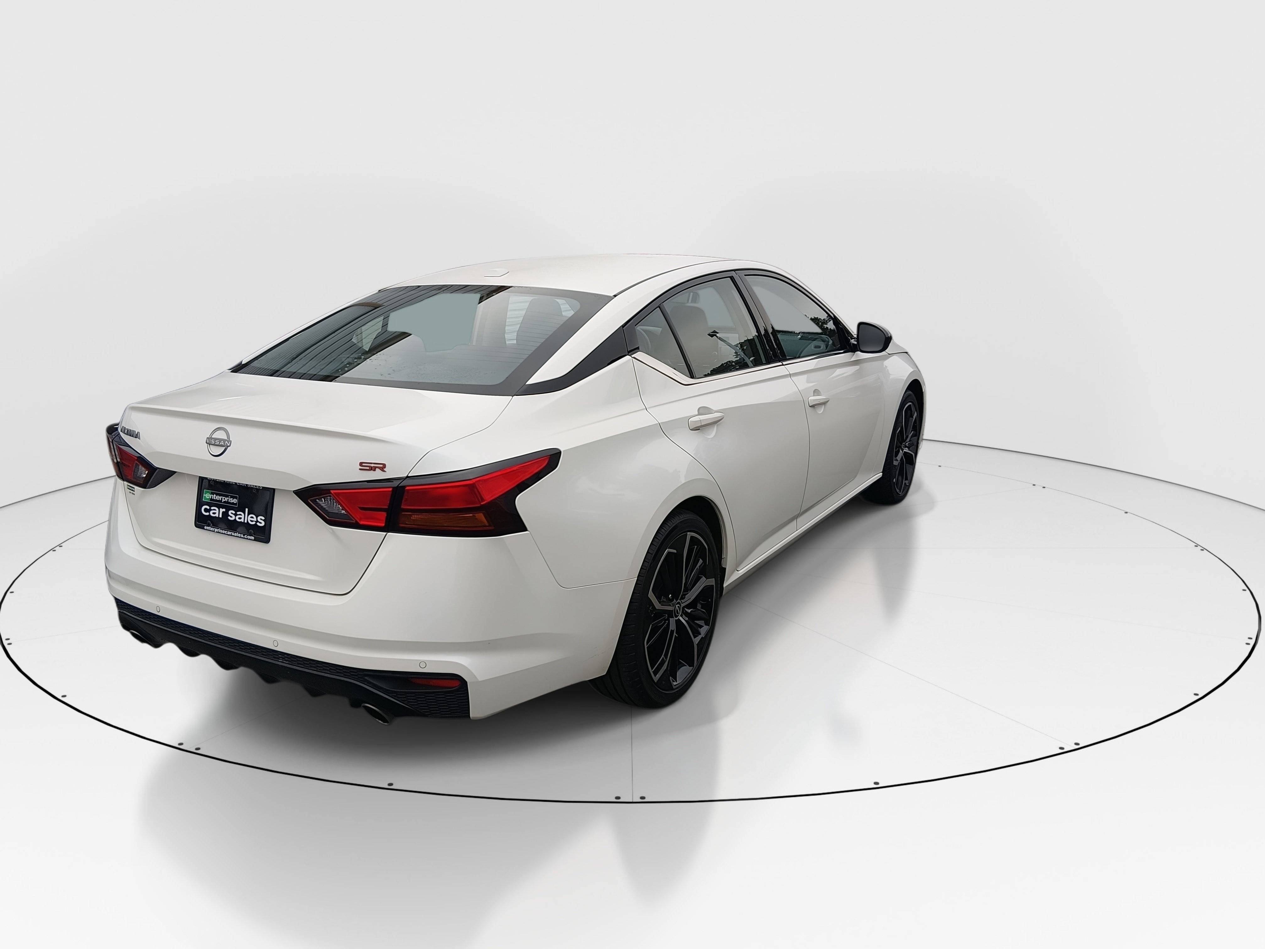 2024 Nissan Altima SR - Photo 7
