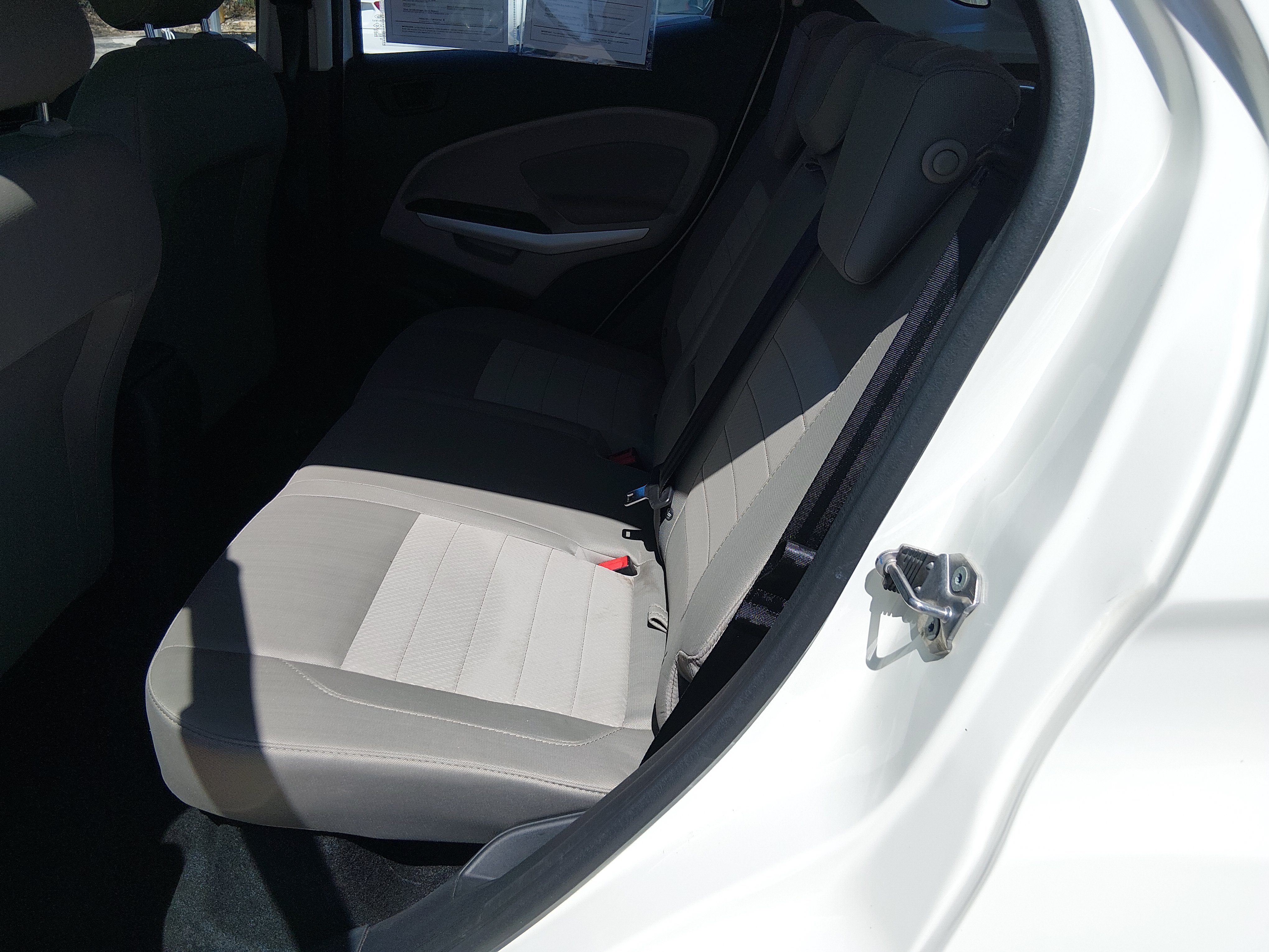 2022 Ford EcoSport S - Photo 19