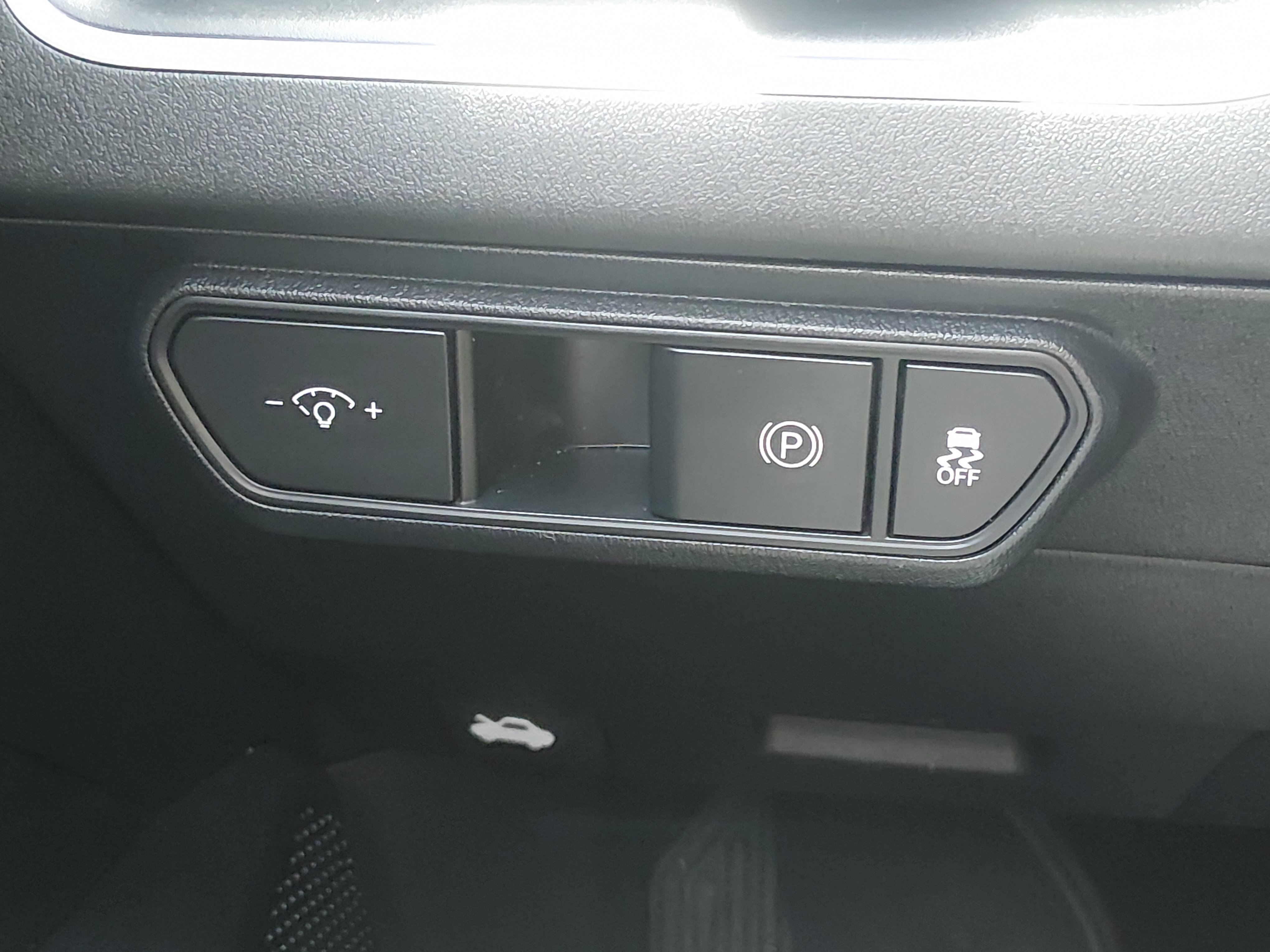 2025 Kia K4 LXS - Photo 13
