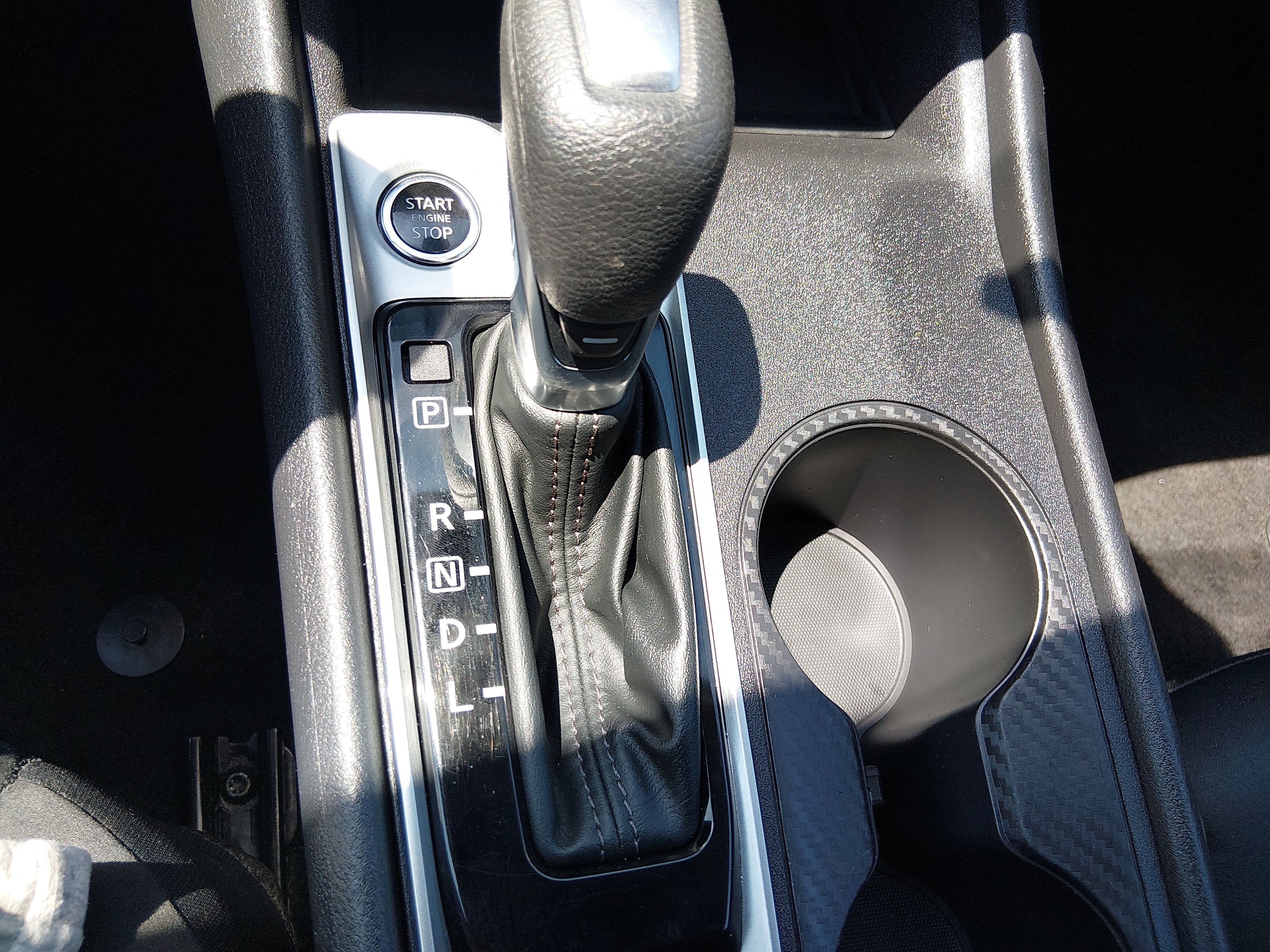 2025 Nissan Altima SV - Photo 17