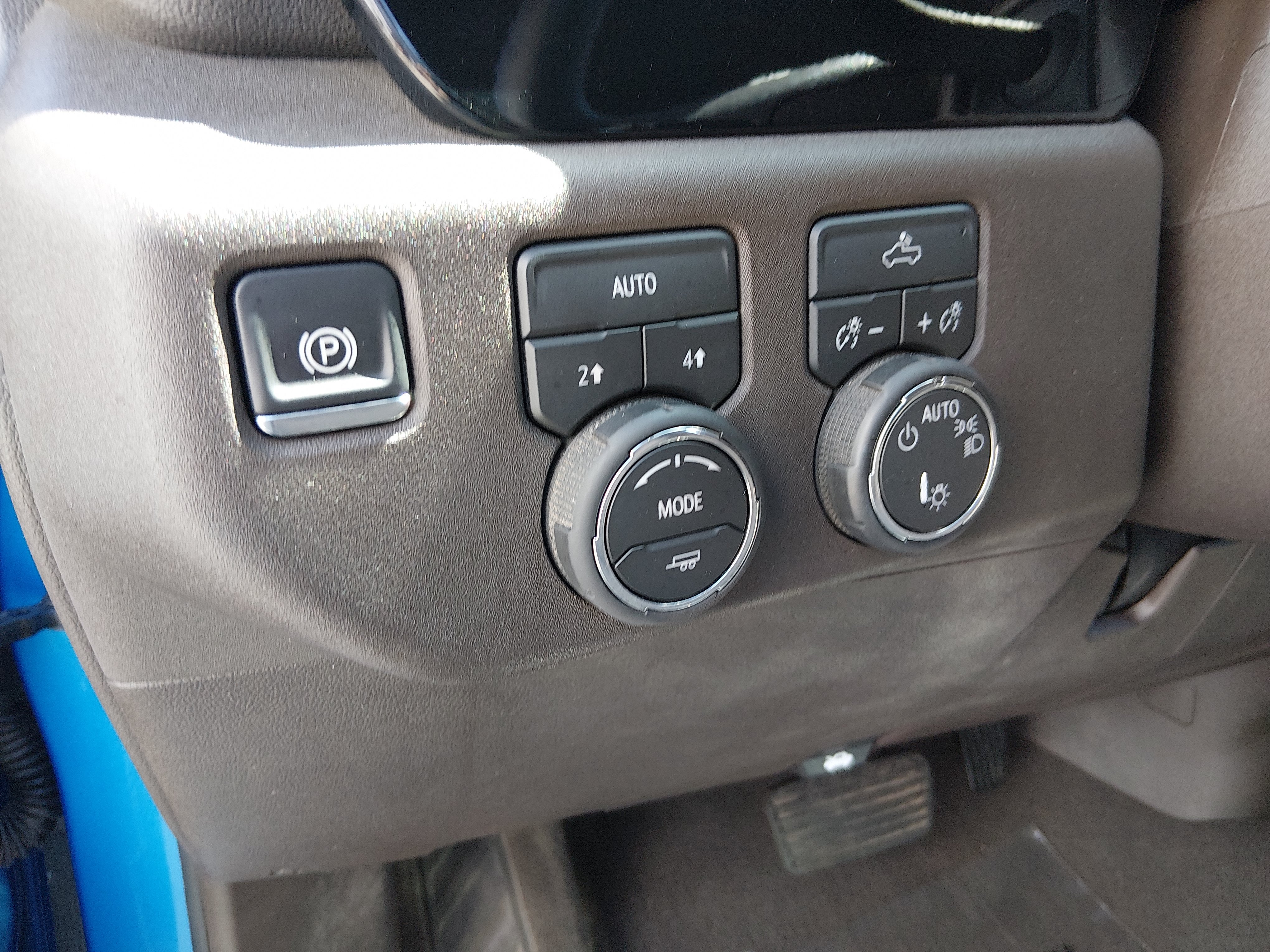 2026 Chevrolet Silverado 1500 LT - Photo 13