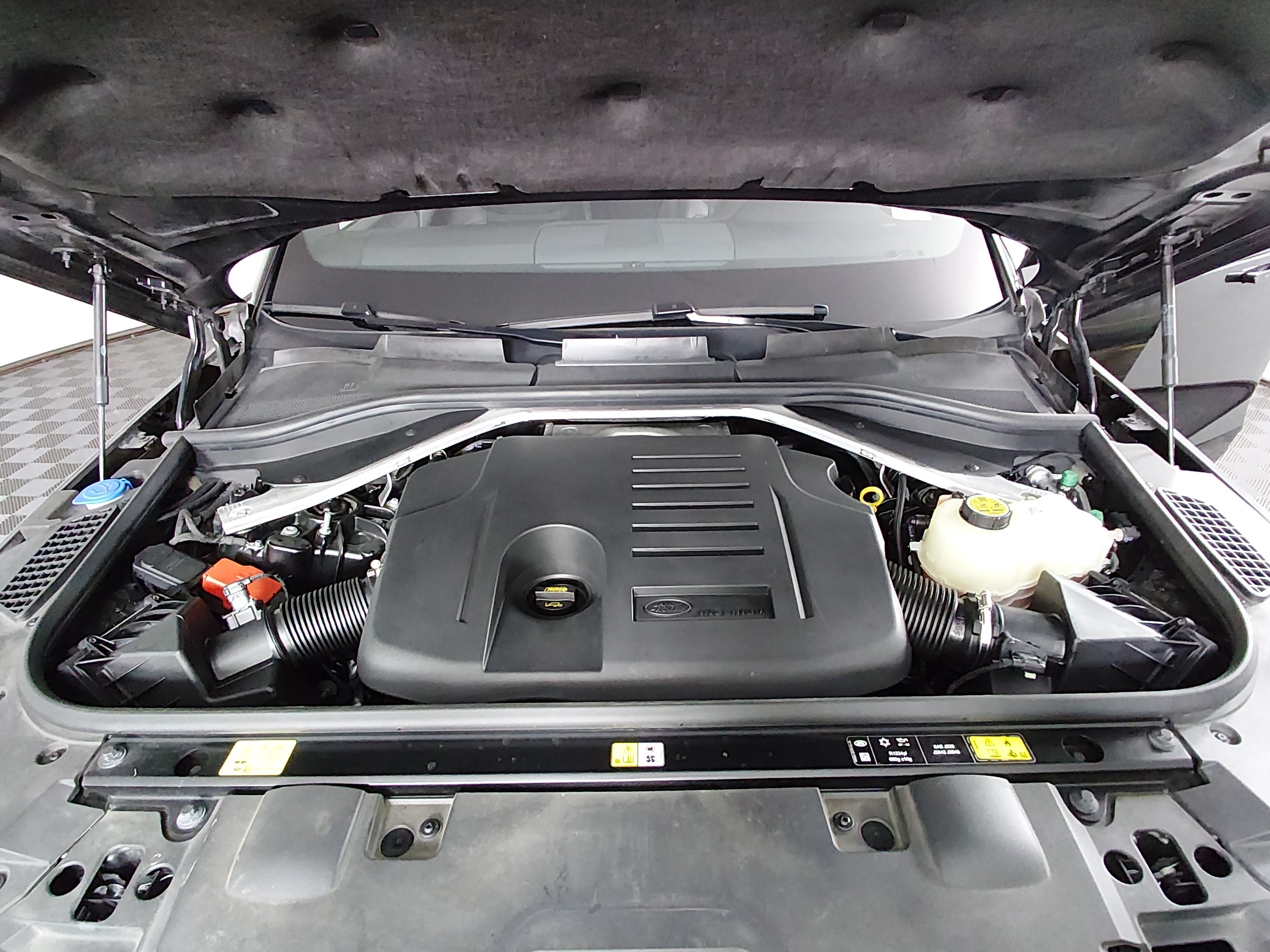 2024 Land Rover Range Rover Sport SE Dynamic - Photo 9
