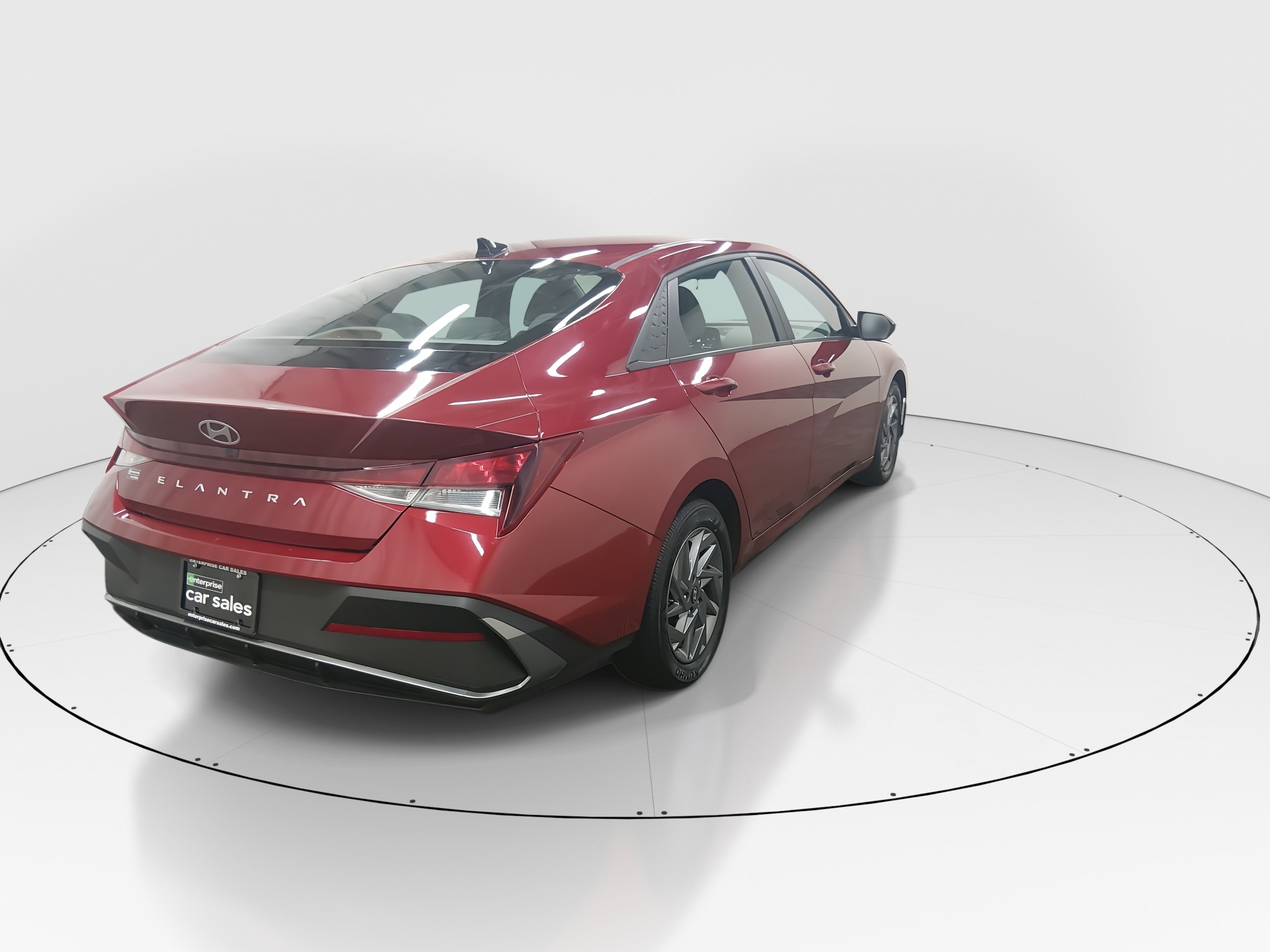 2024 Hyundai Elantra SEL - Photo 7