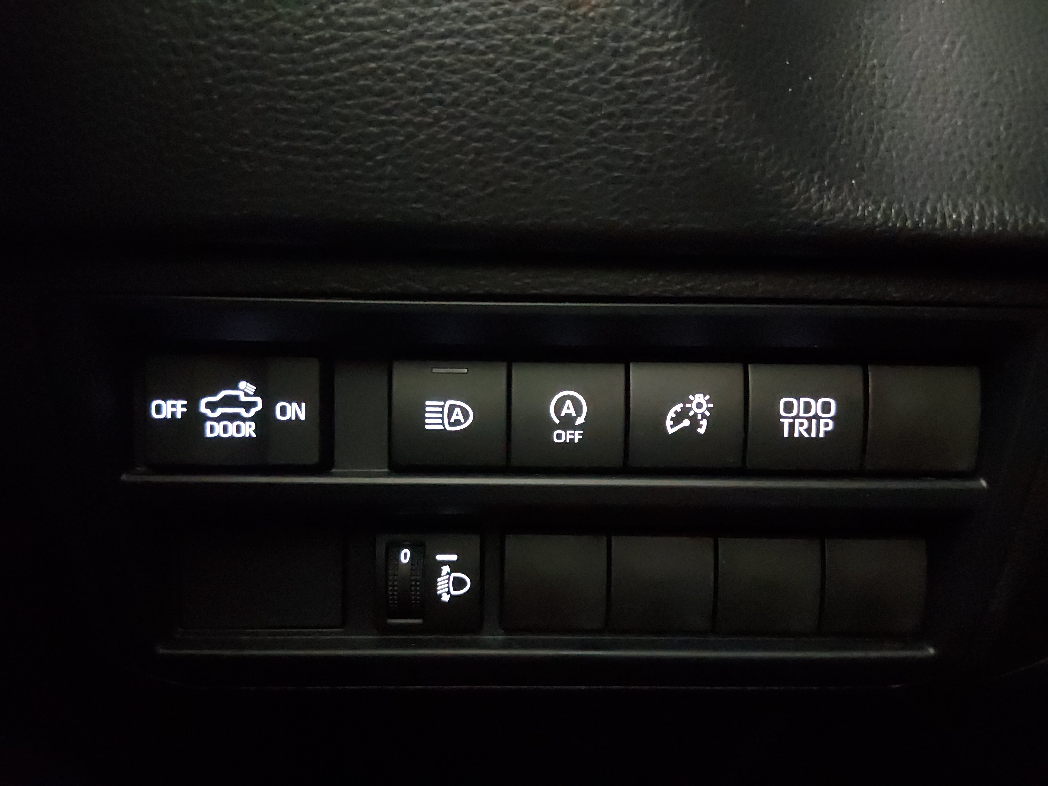 2025 Toyota Tundra SR5 - Photo 13