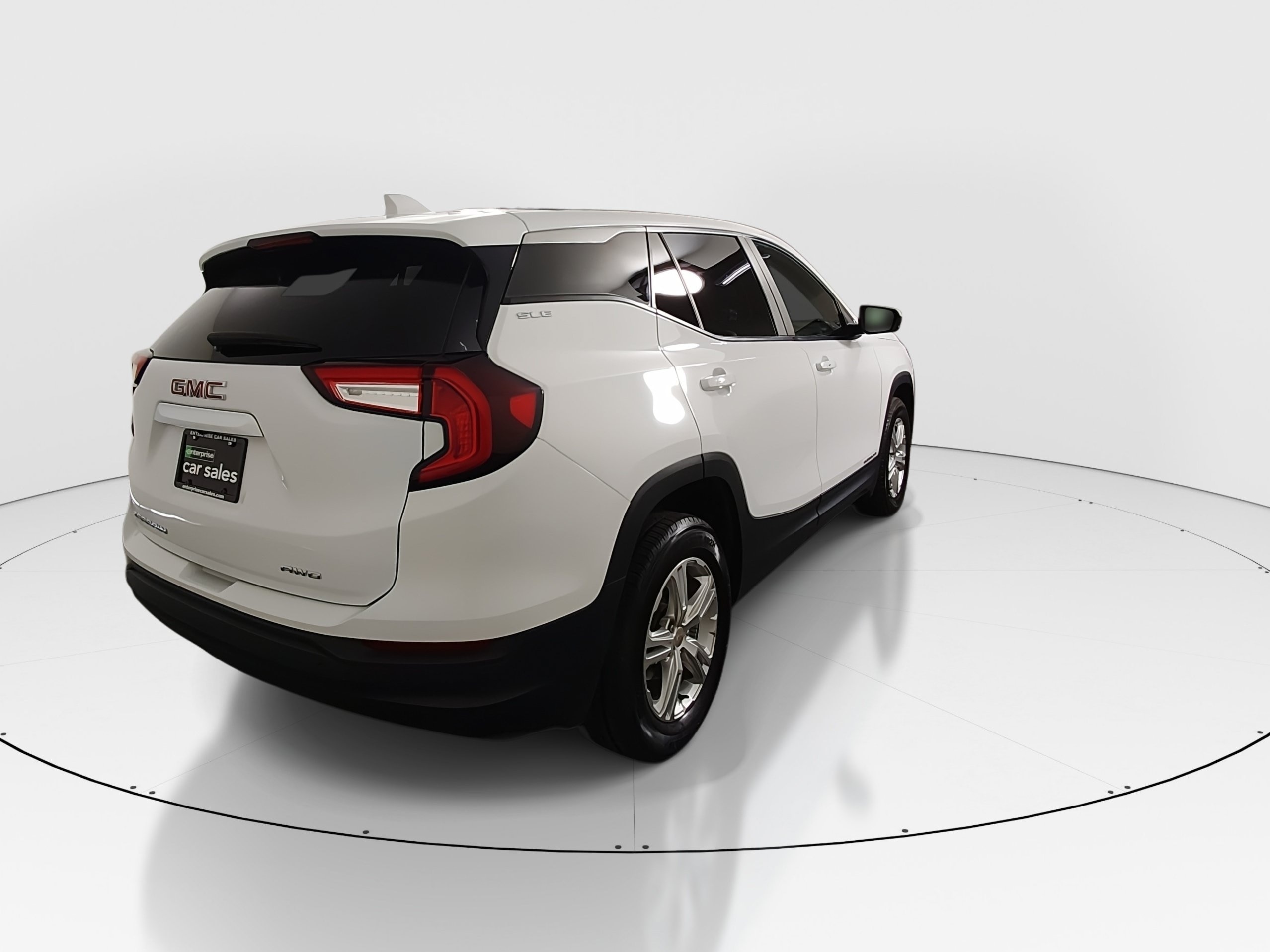 2024 GMC Terrain SLE - Photo 7