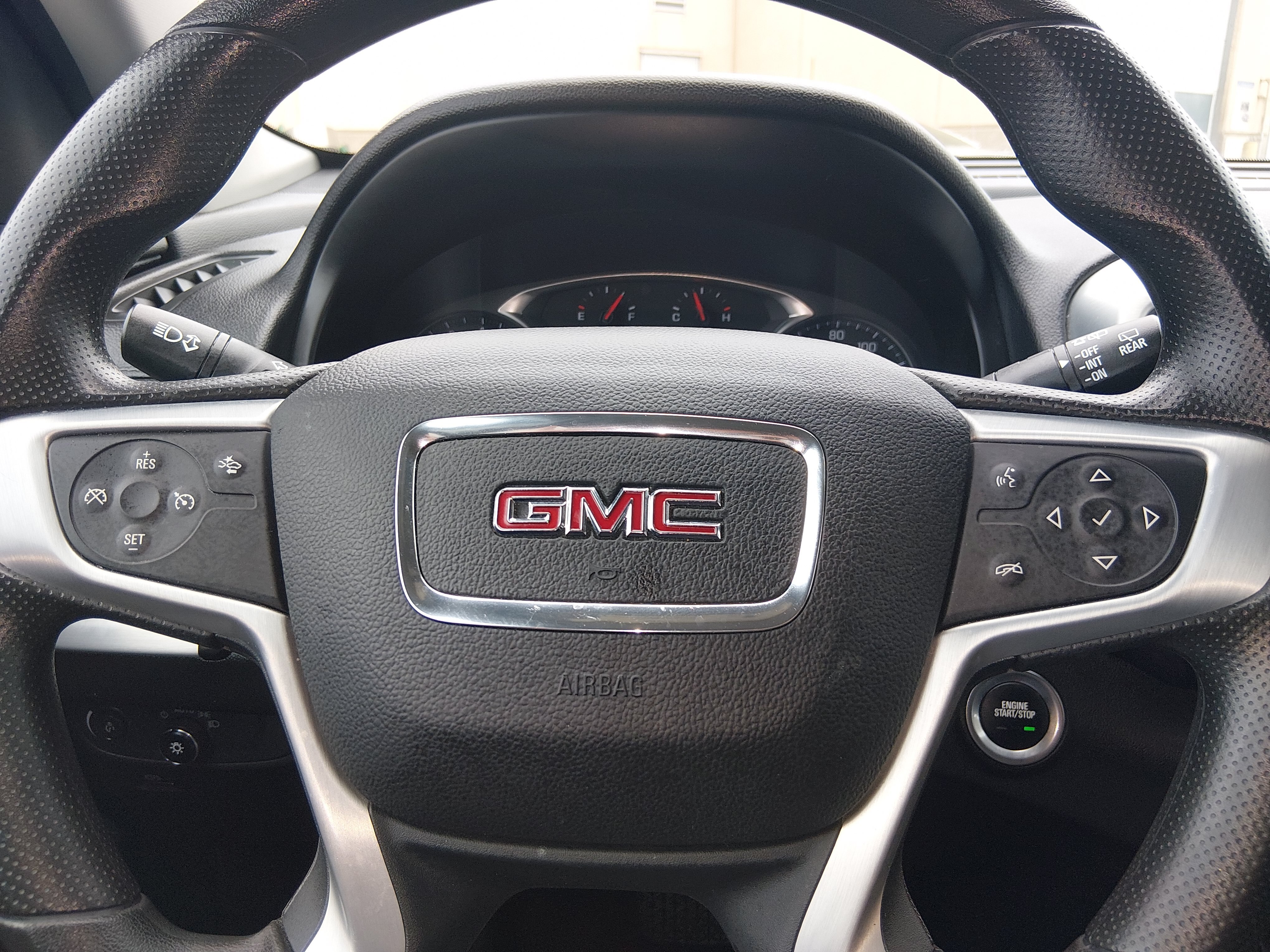 2024 GMC Terrain SLE - Photo 12