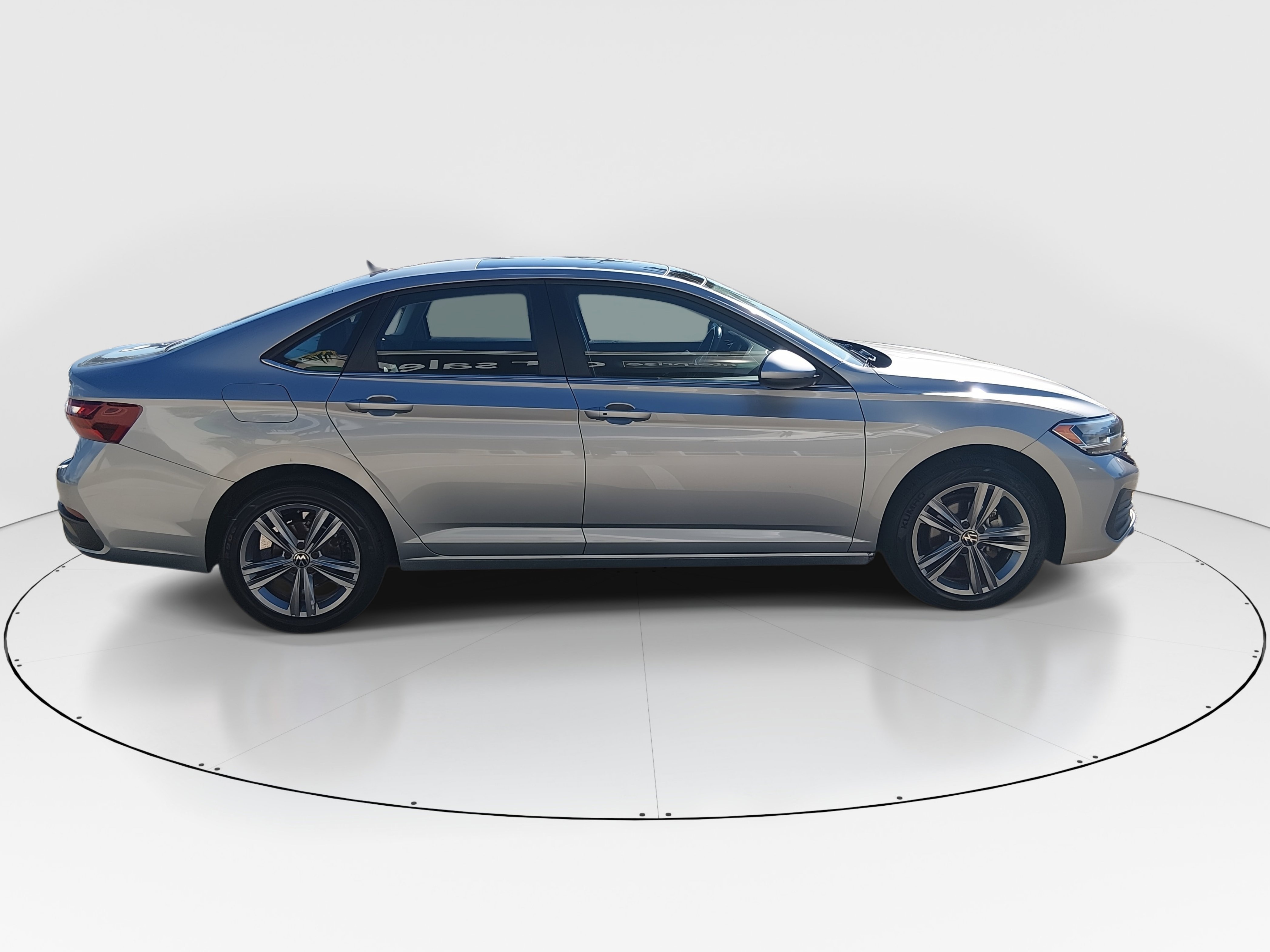 2024 Volkswagen Jetta SE - Photo 8