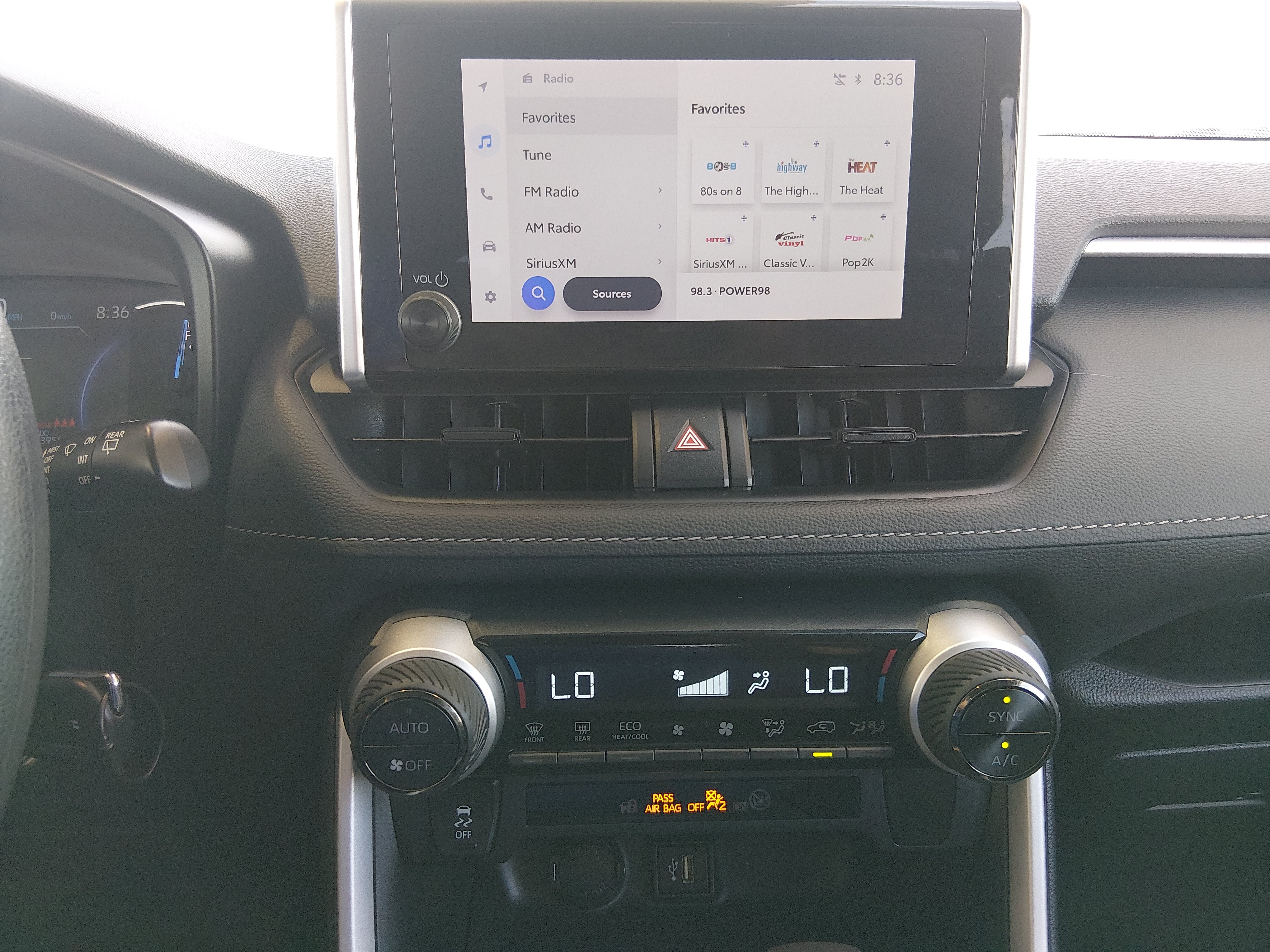 2025 Toyota RAV4 LE - Photo 20