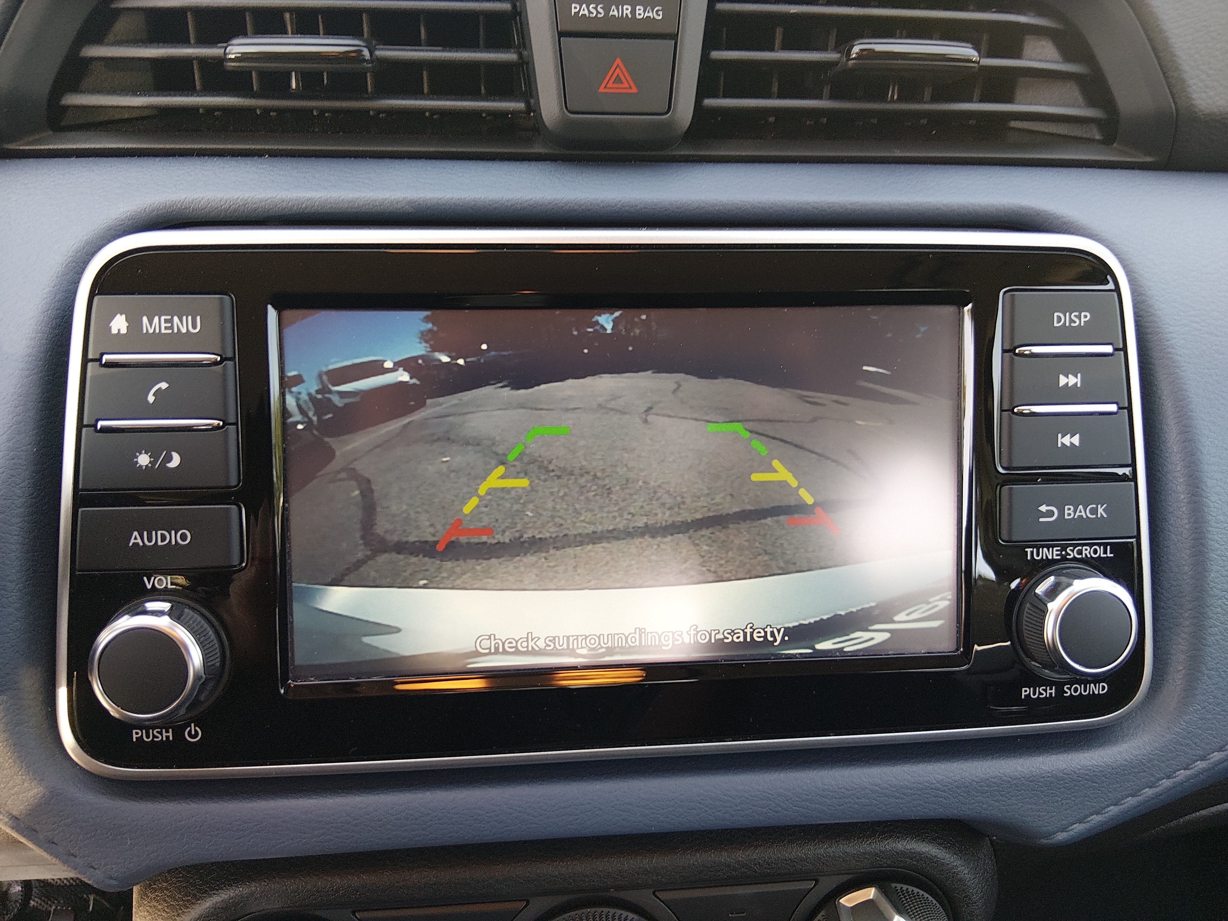 2025 Nissan Versa Sedan SV - Photo 16