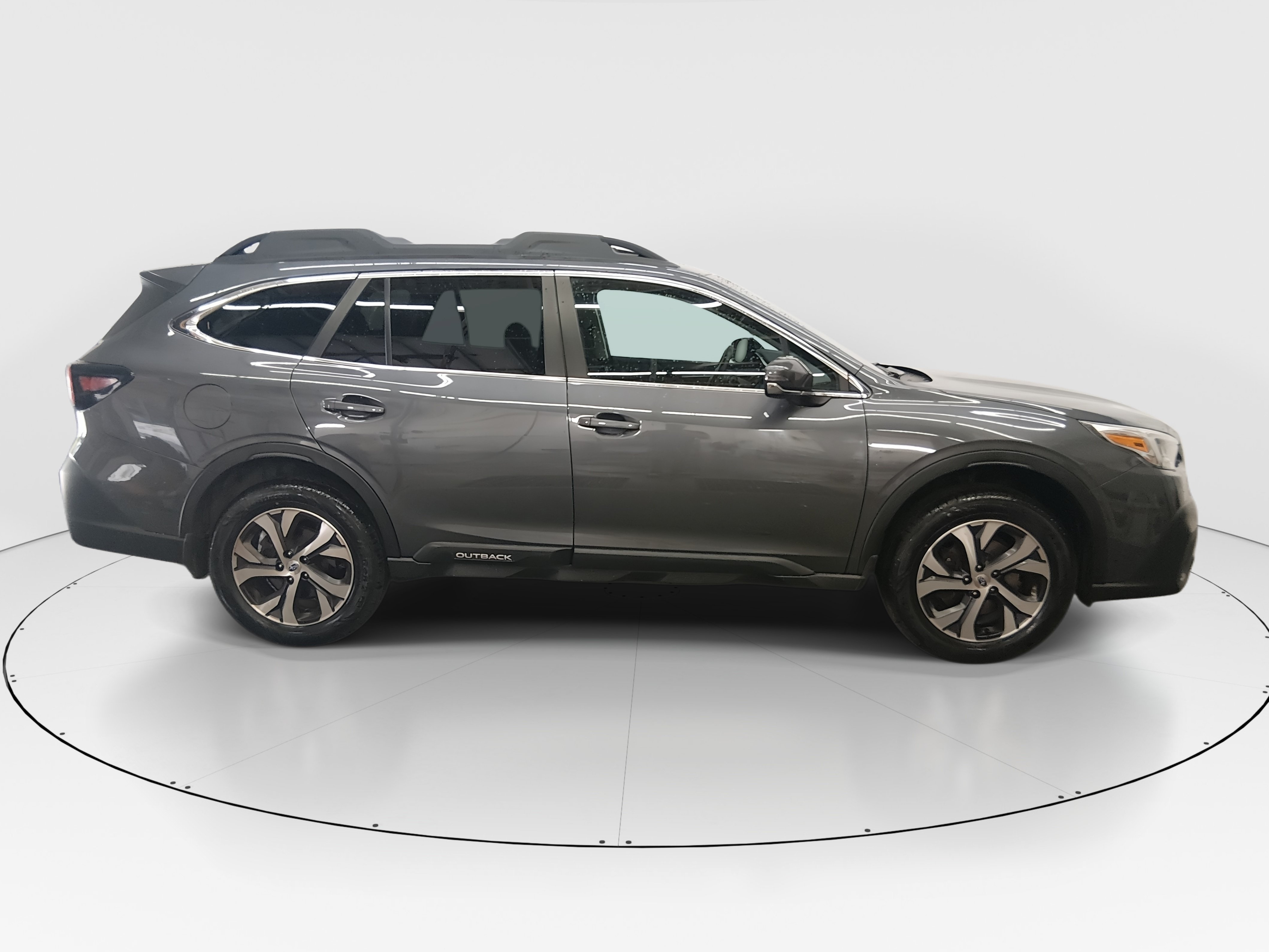 2020 Subaru Outback Limited - Photo 8