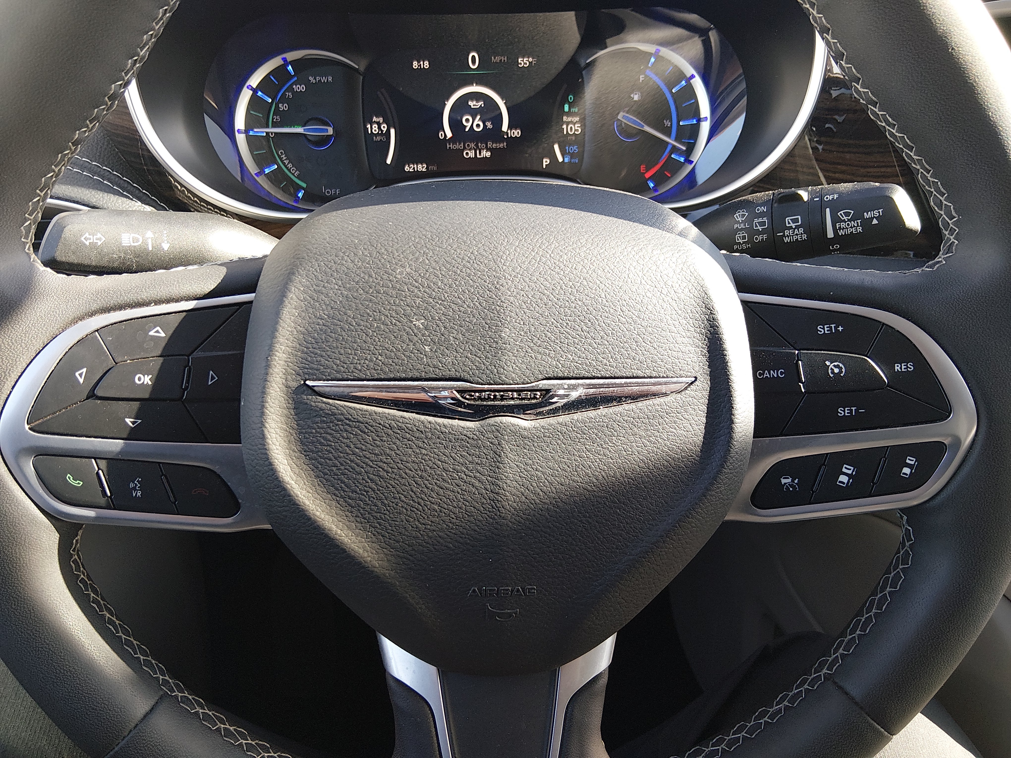 2023 Chrysler Pacifica Hybrid Limited - Photo 12