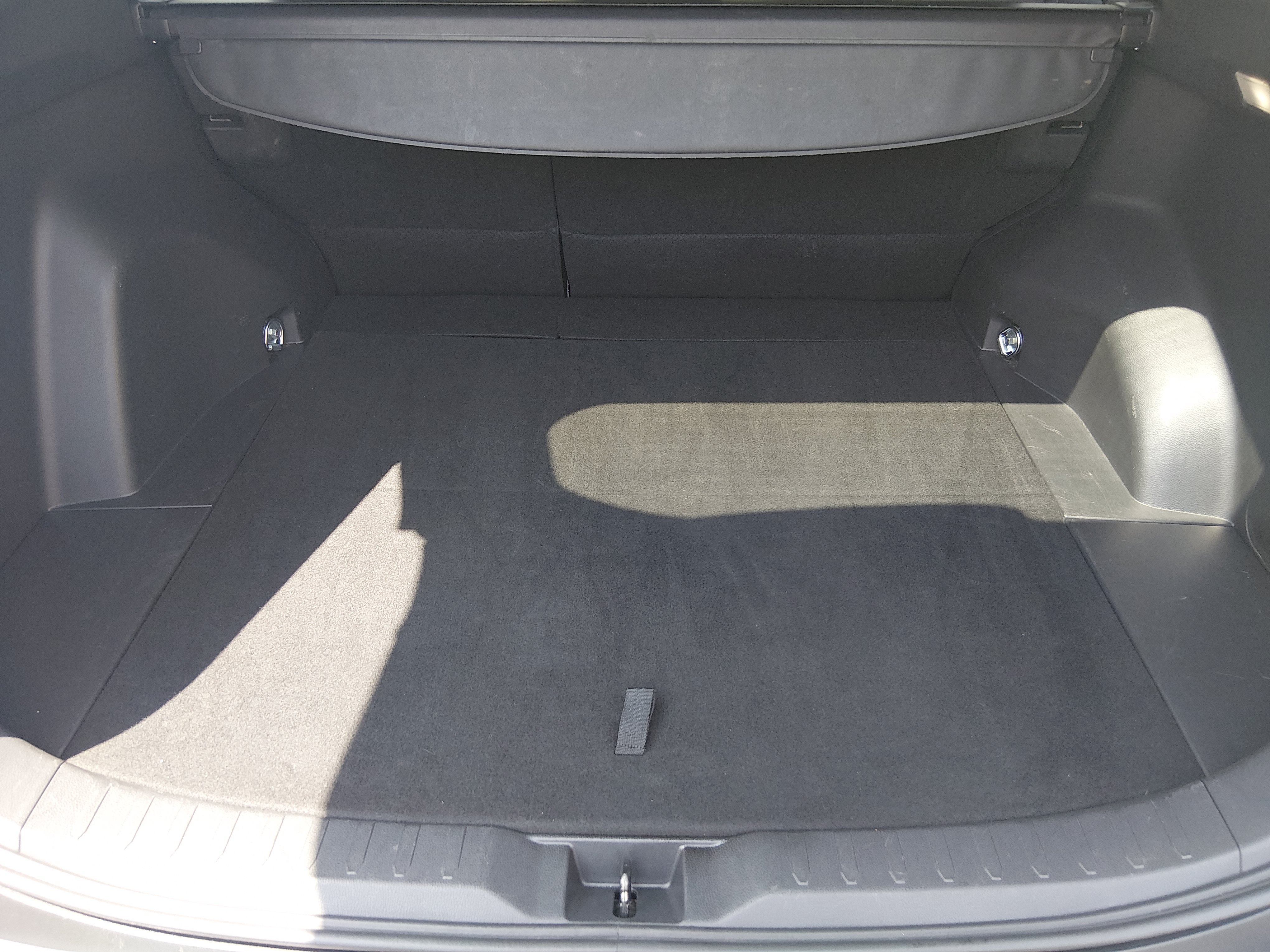 2024 Toyota RAV4 XLE - Photo 11