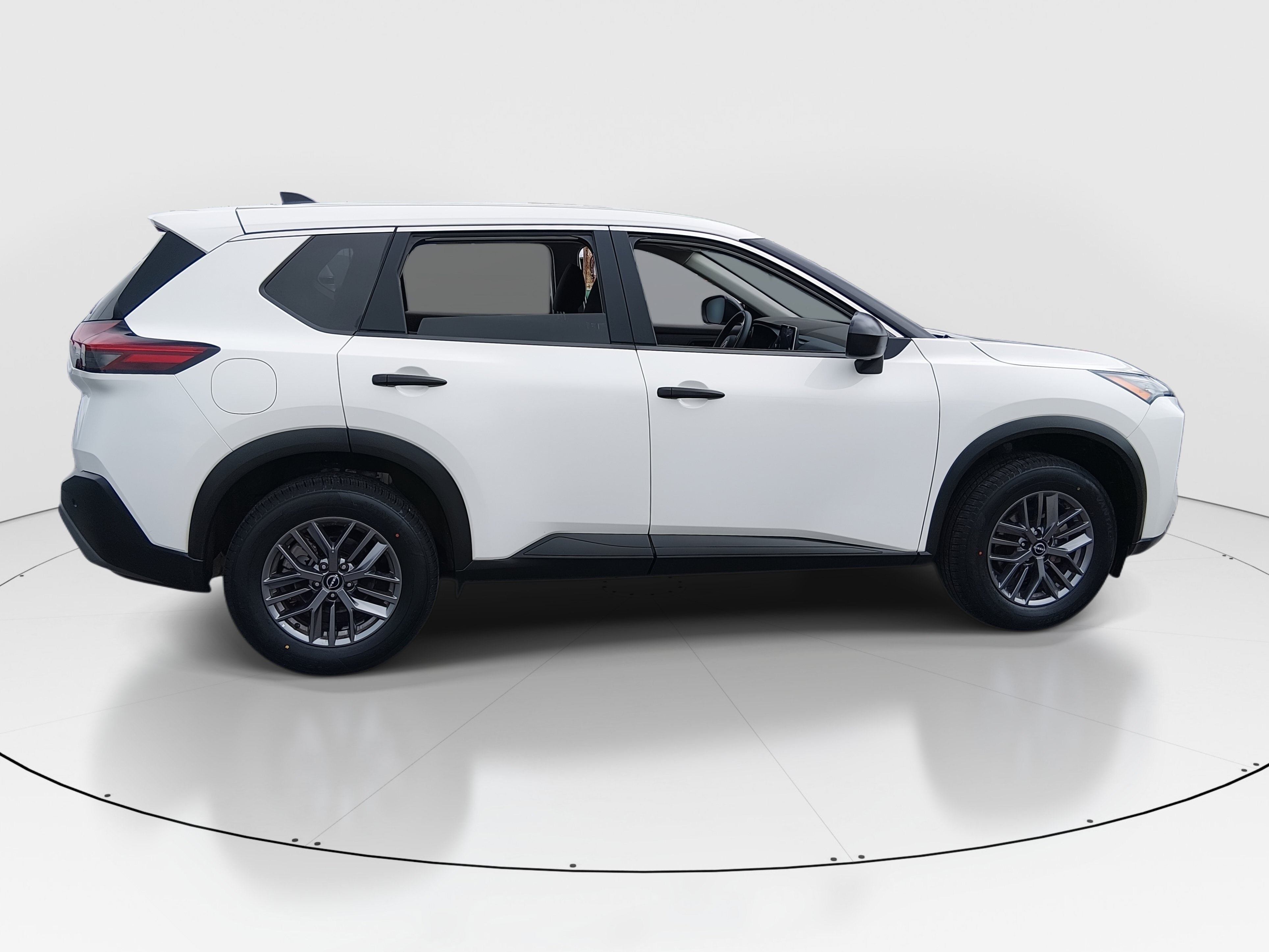 2023 Nissan Rogue S - Photo 8