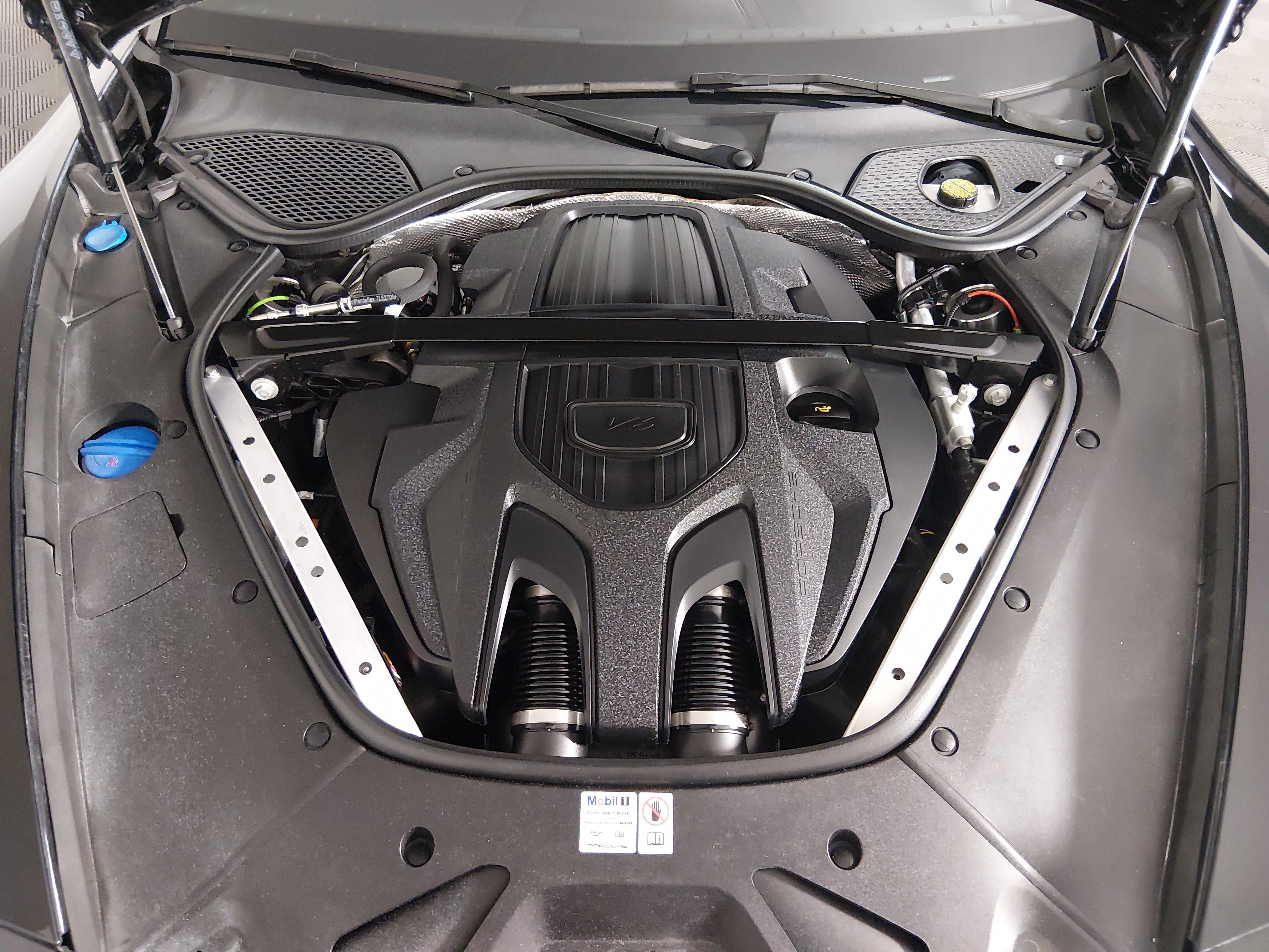 2025 Porsche Panamera Base - Photo 9