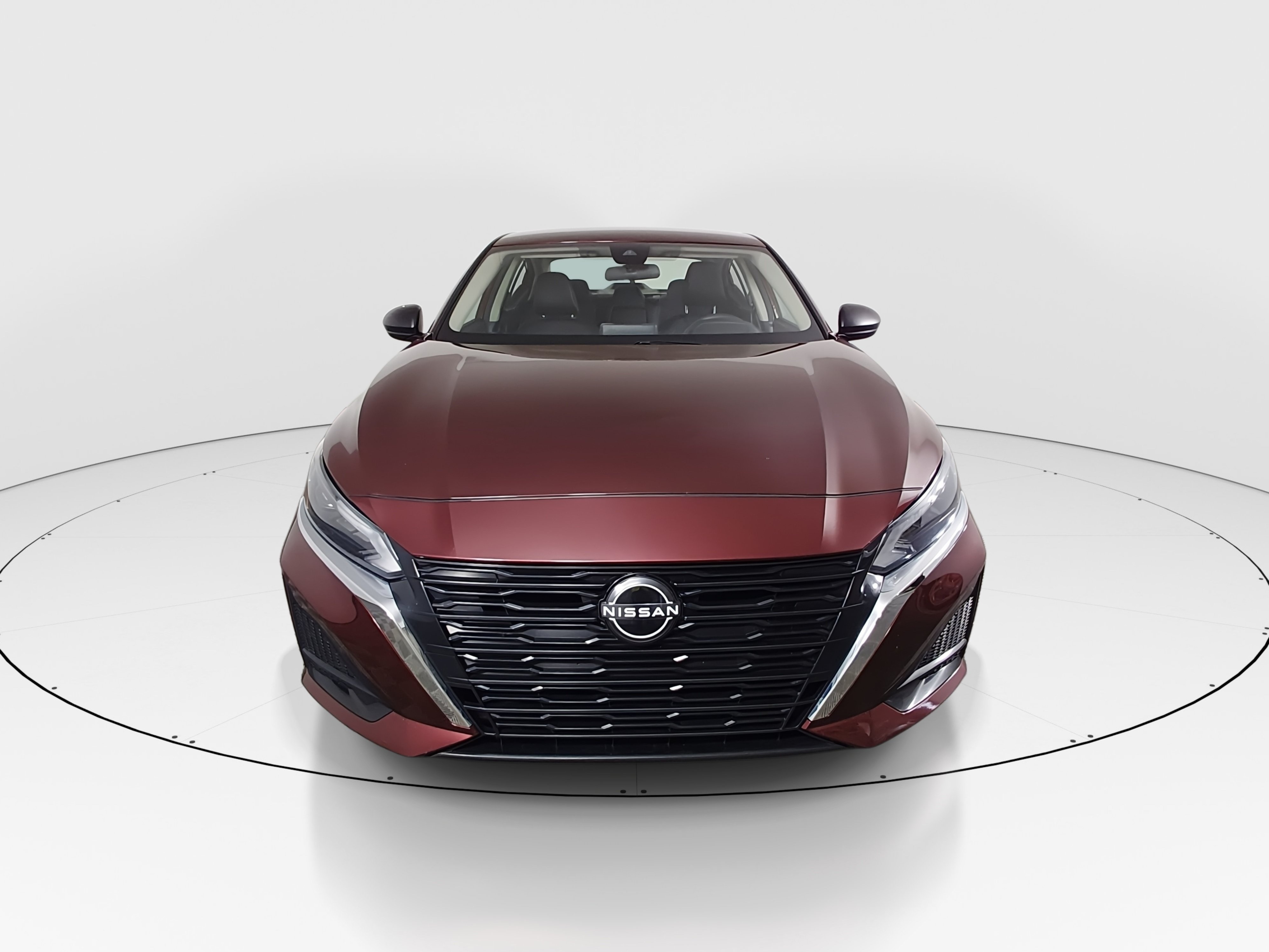 2024 Nissan Altima SV - Photo 2