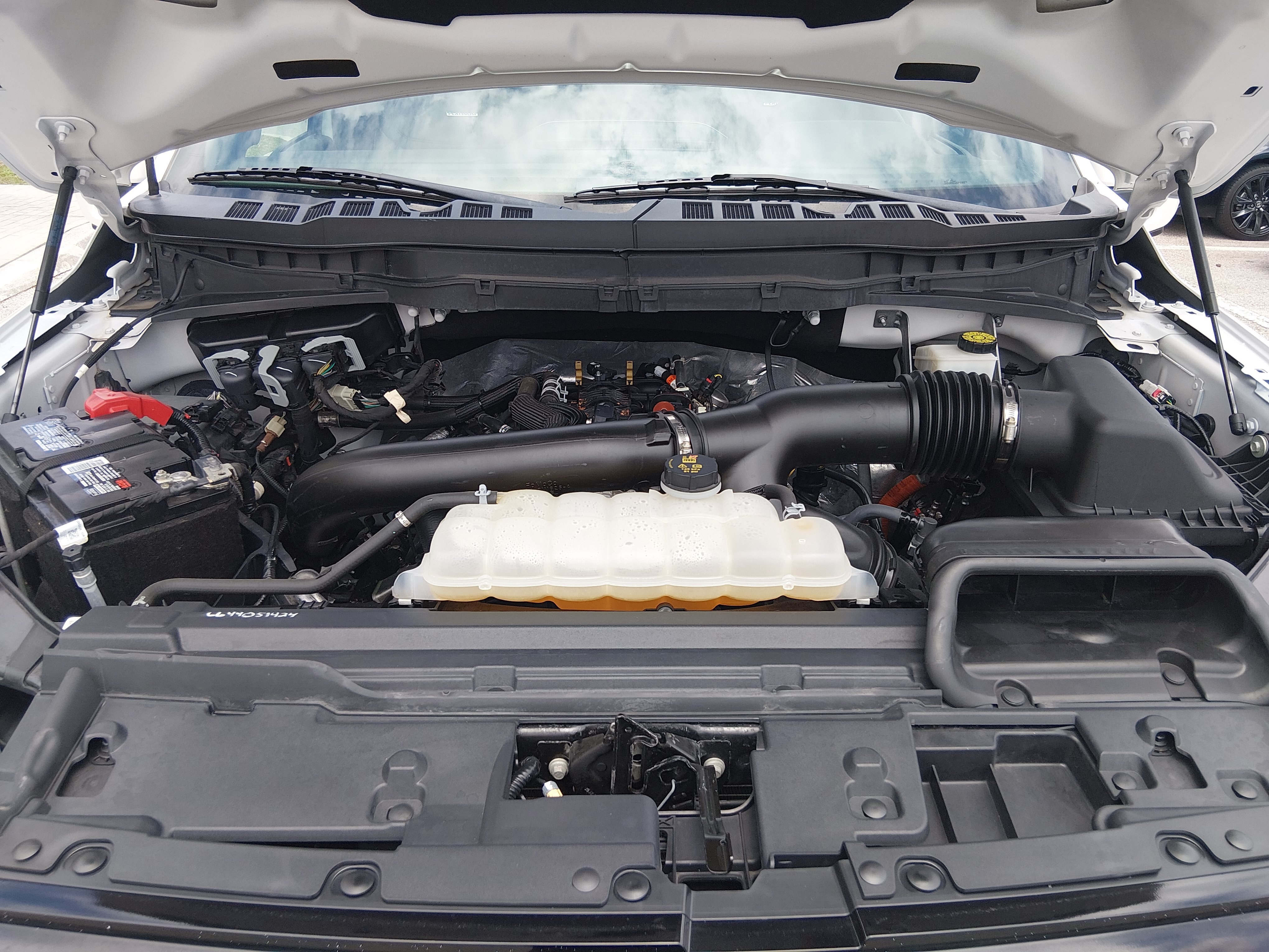 2024 Ford F-150 Platinum - Photo 9