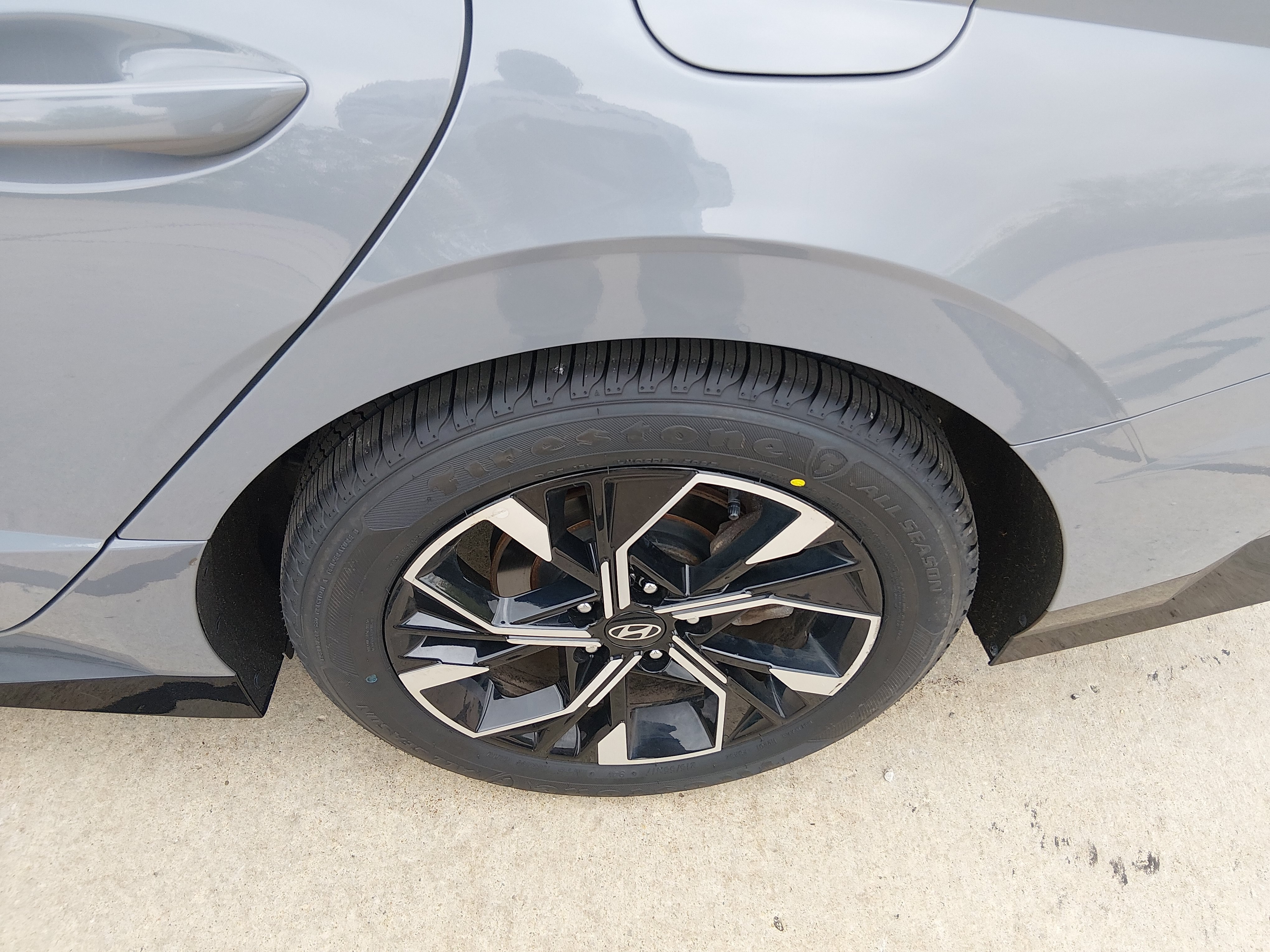 2025 Hyundai Sonata SEL - Photo 10