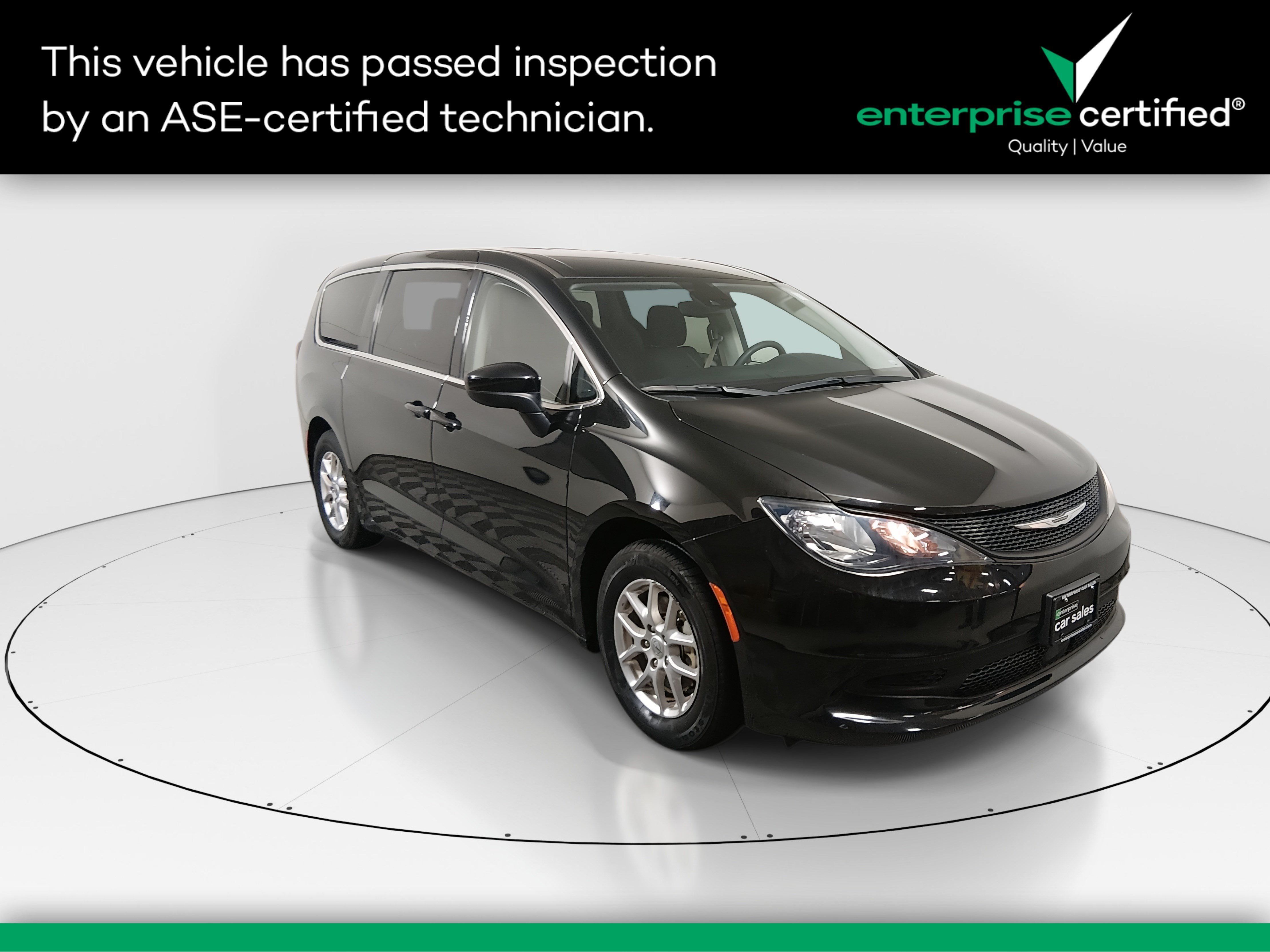 2024 Chrysler Voyager LX