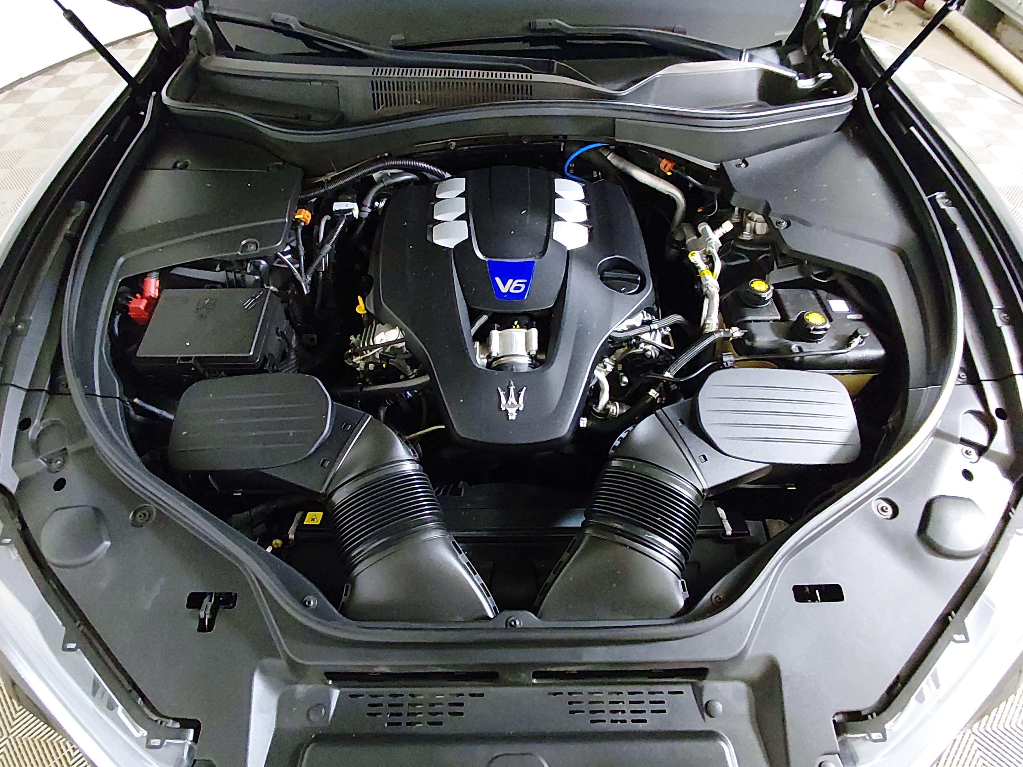 2023 Maserati Levante Modena - Photo 9