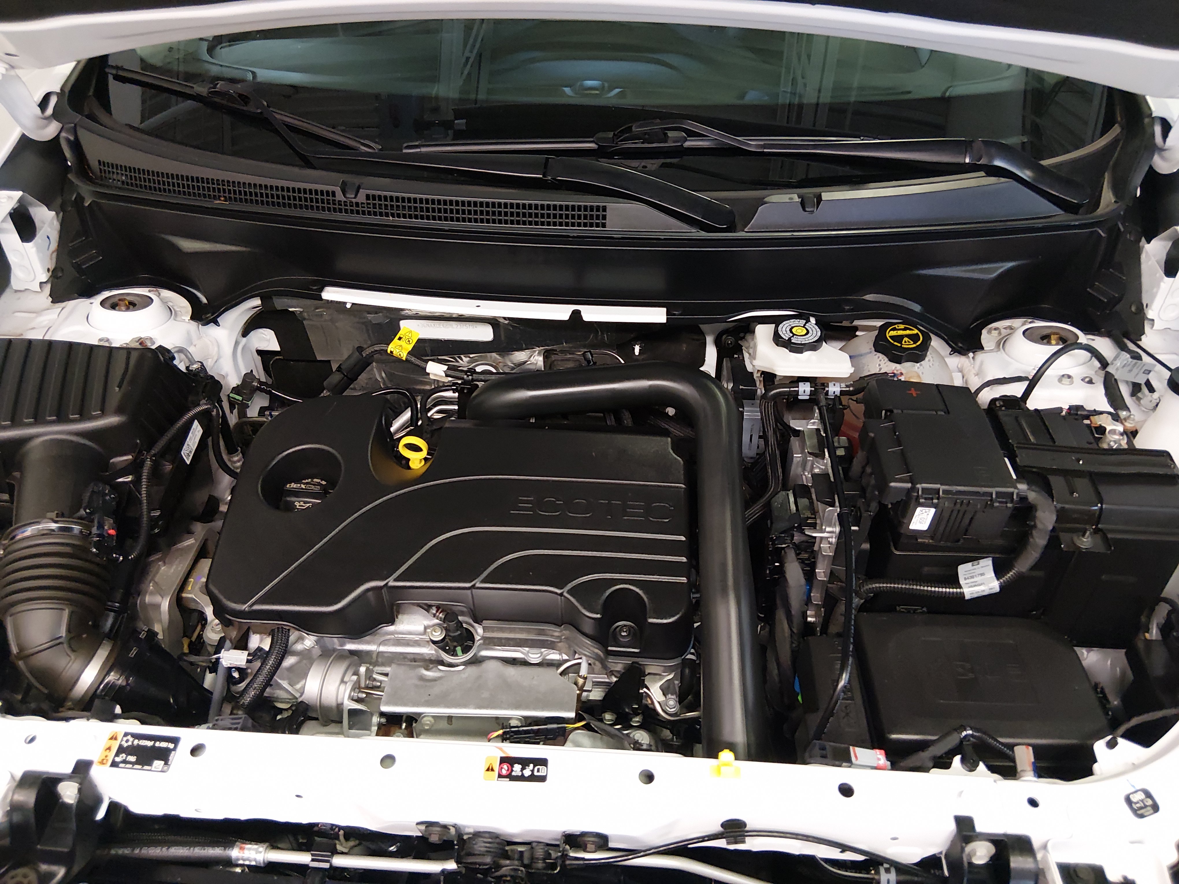 2024 Chevrolet Equinox LT - Photo 9
